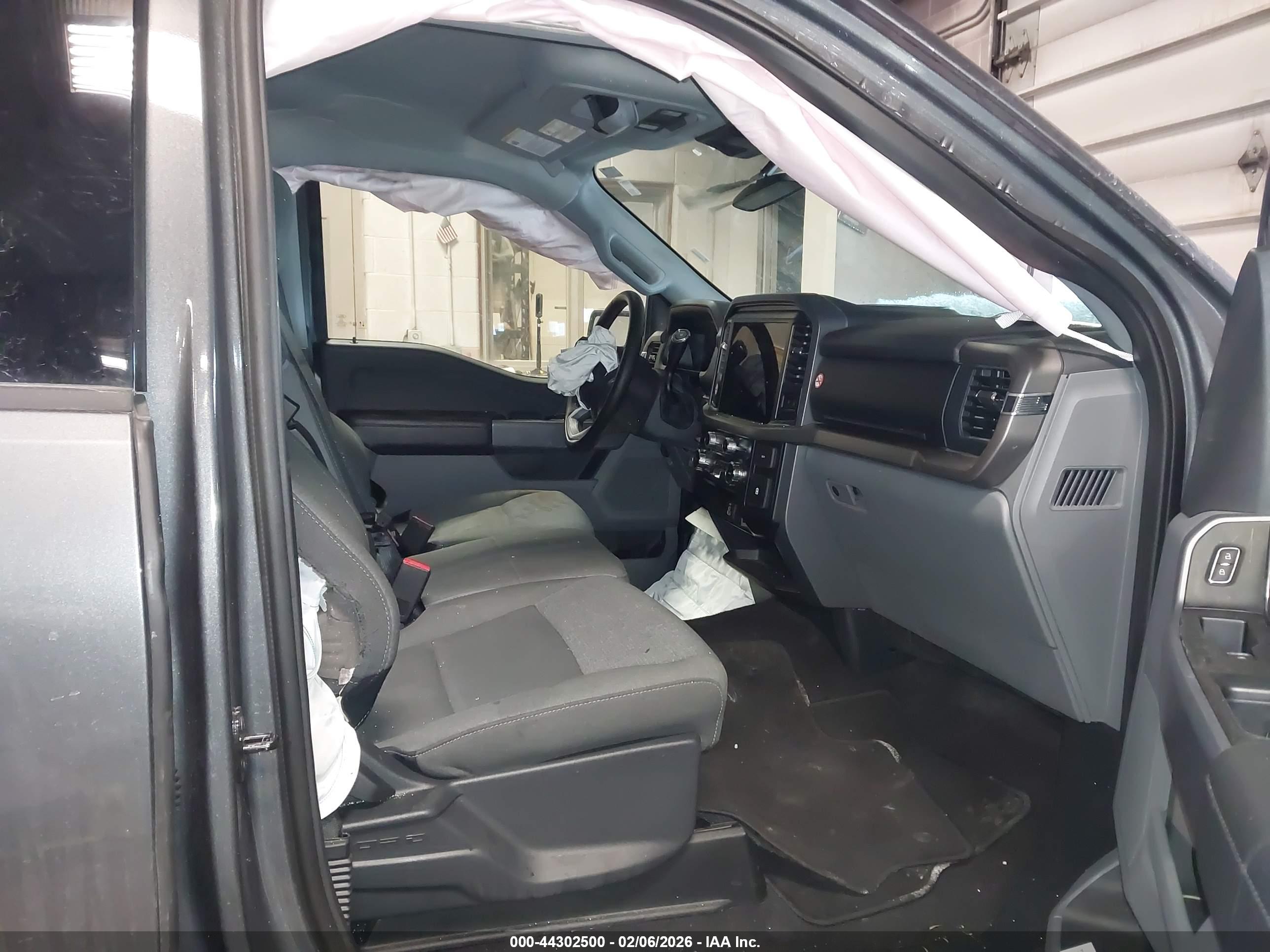 FORD F-150 image 5