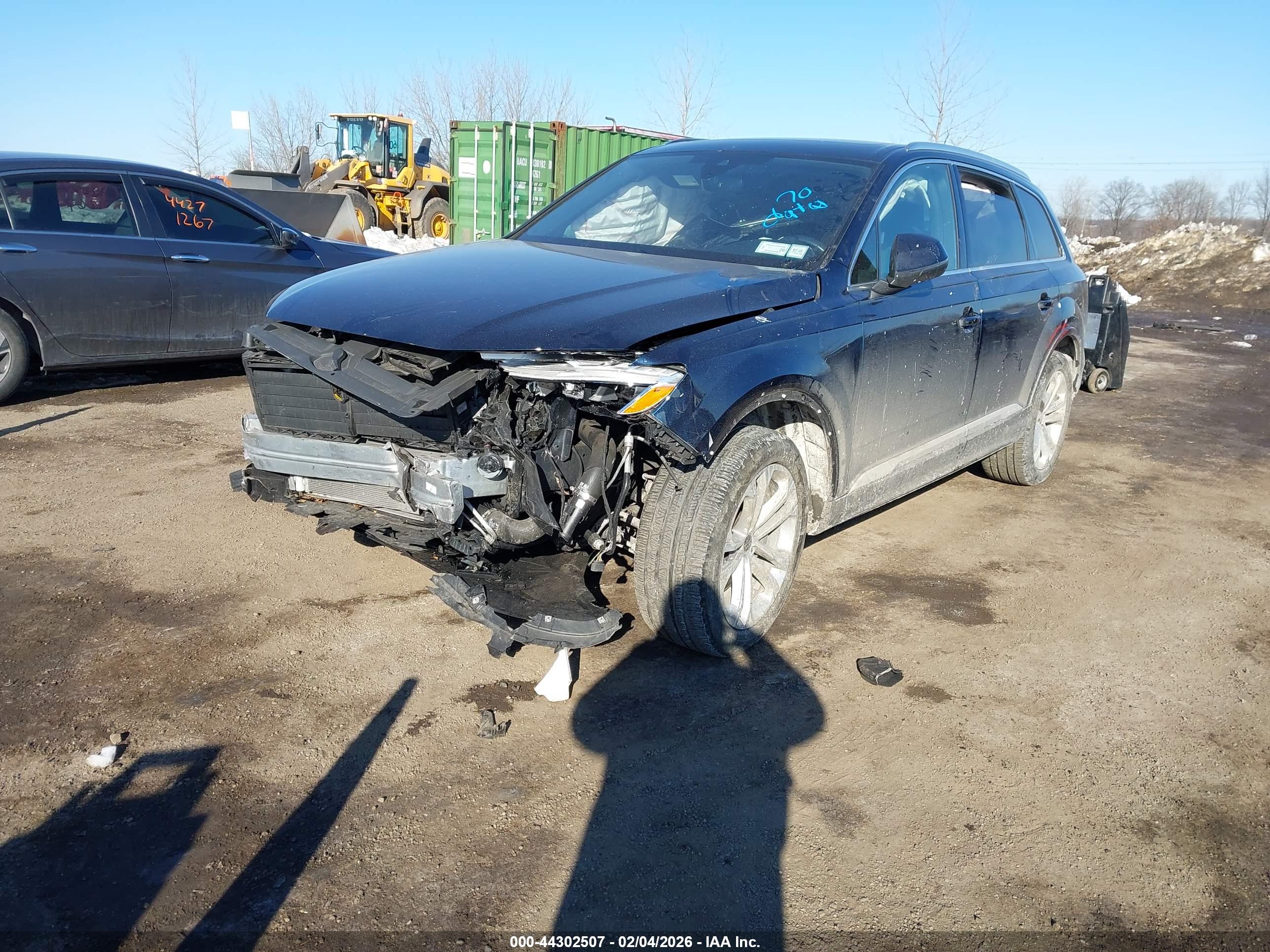 AUDI Q7 image 2