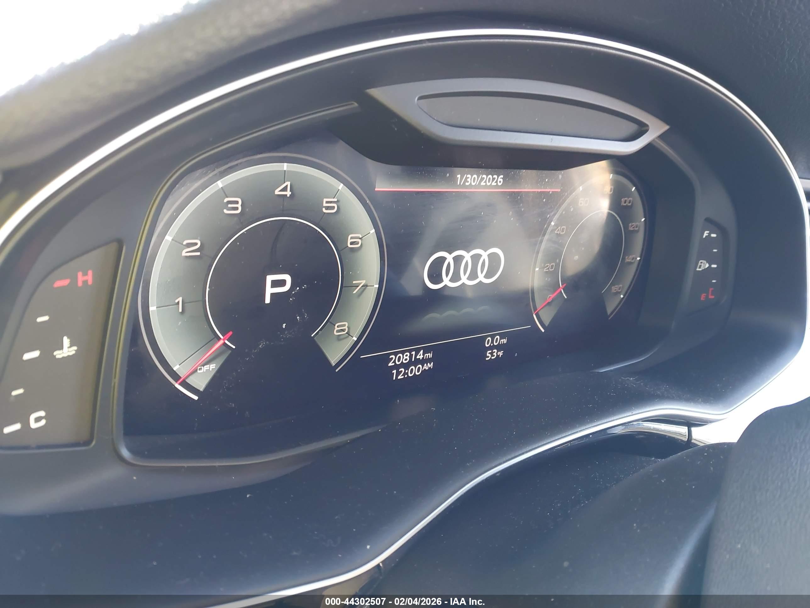 AUDI Q7 image 7