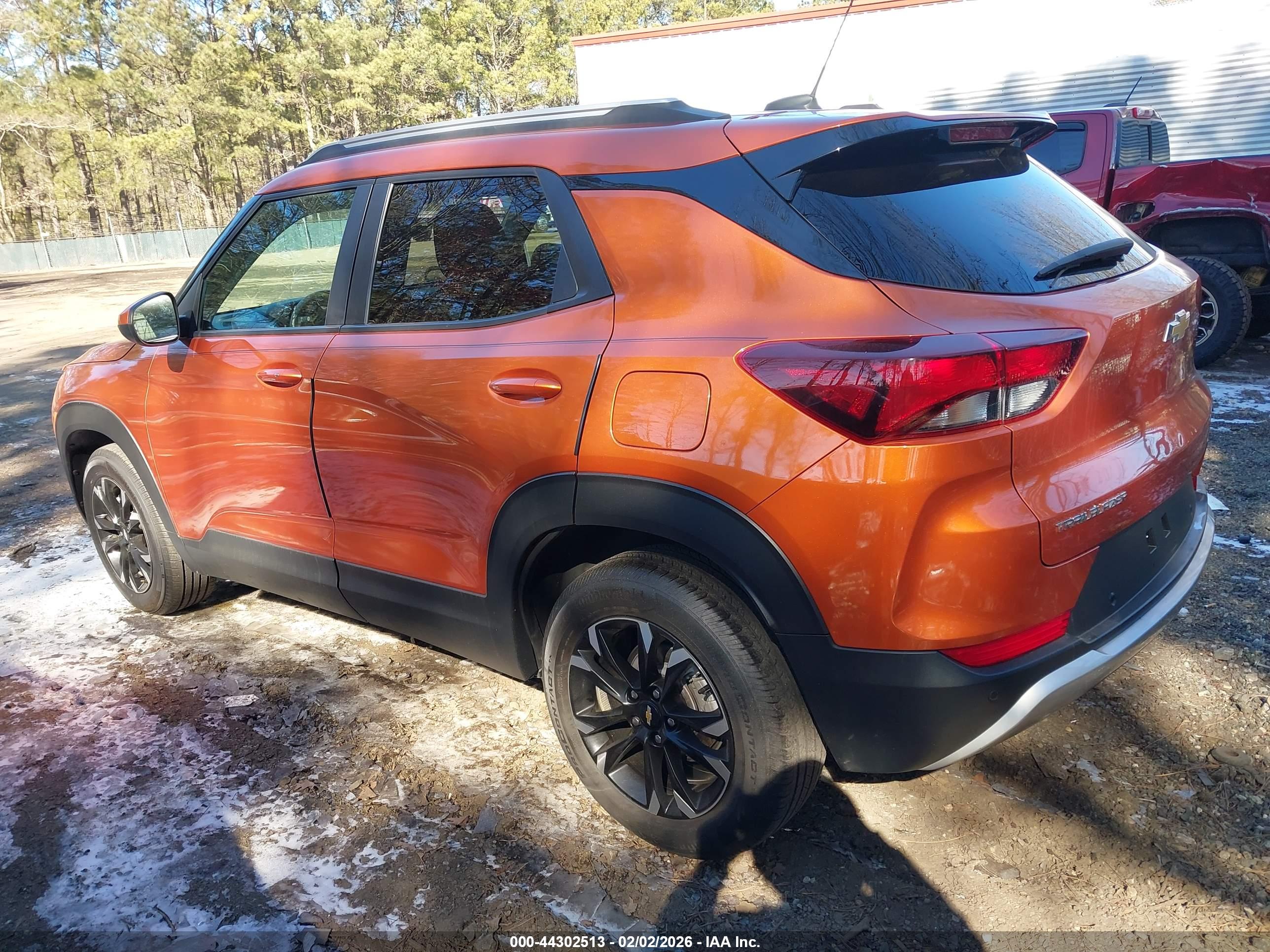 CHEVROLET TRAILBLAZER image 3