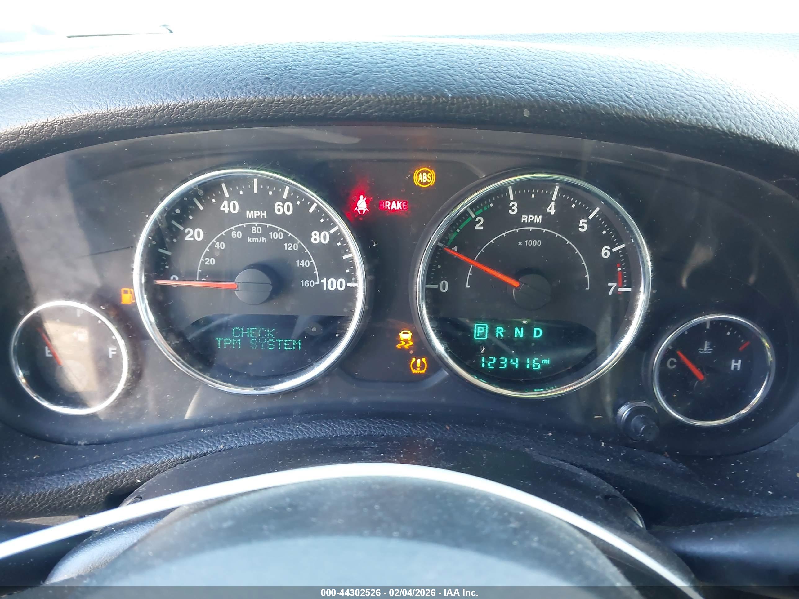 JEEP WRANGLER image 7