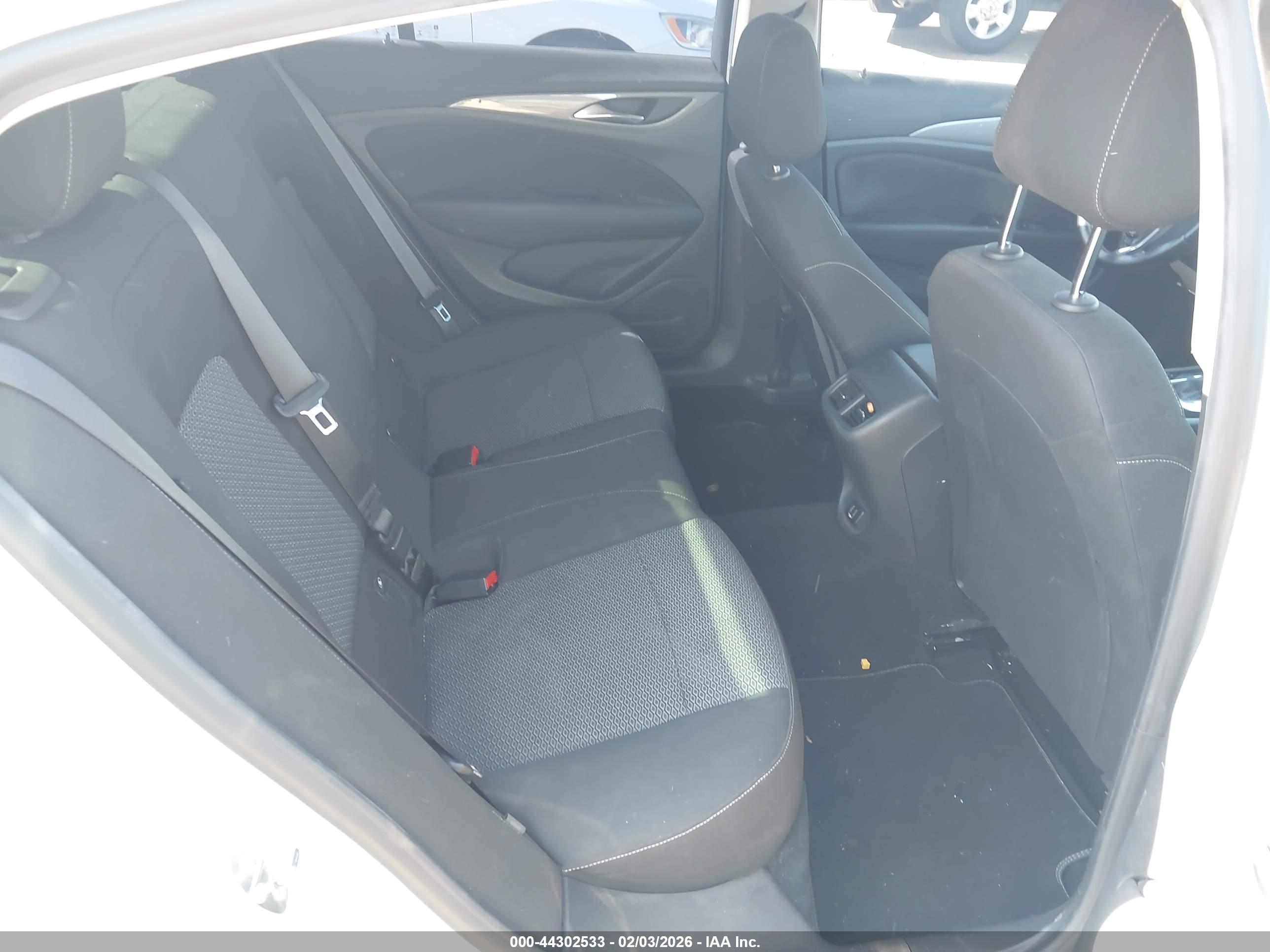 BUICK REGAL image 8