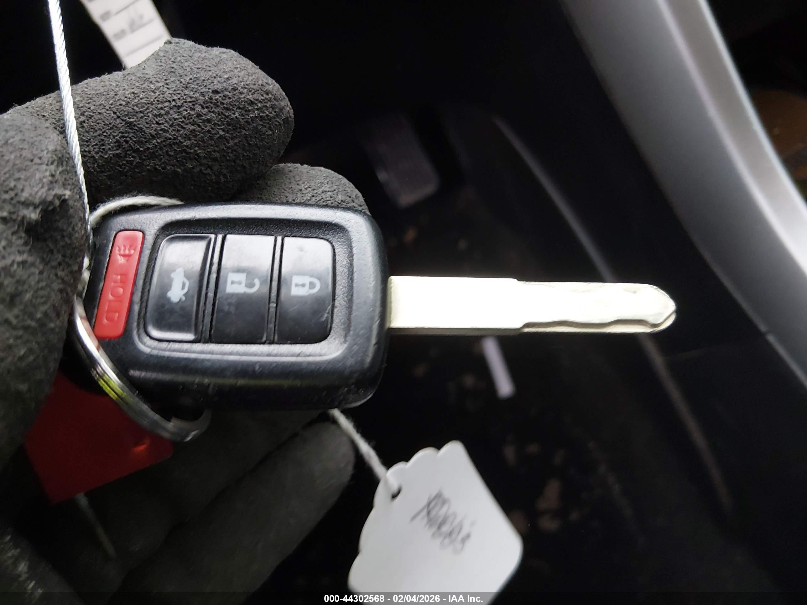 HONDA ACCORD image 11