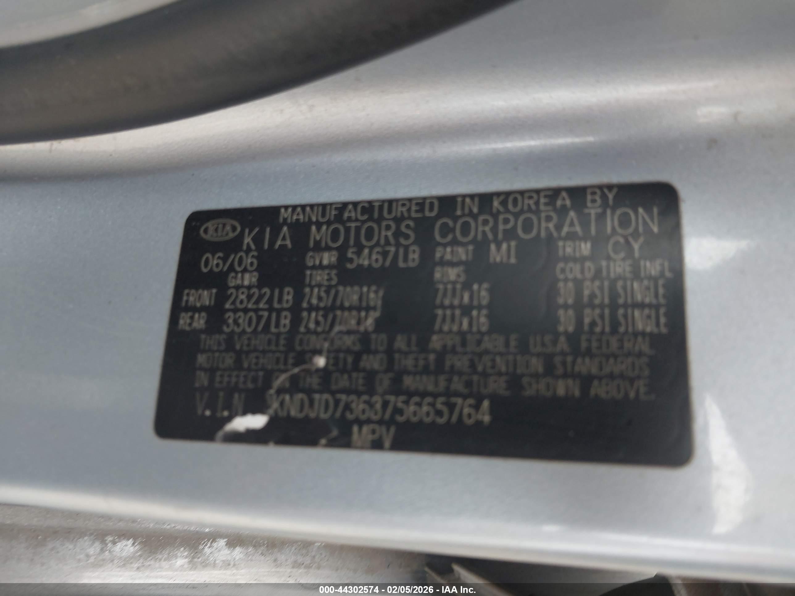 KIA SORENTO image 9