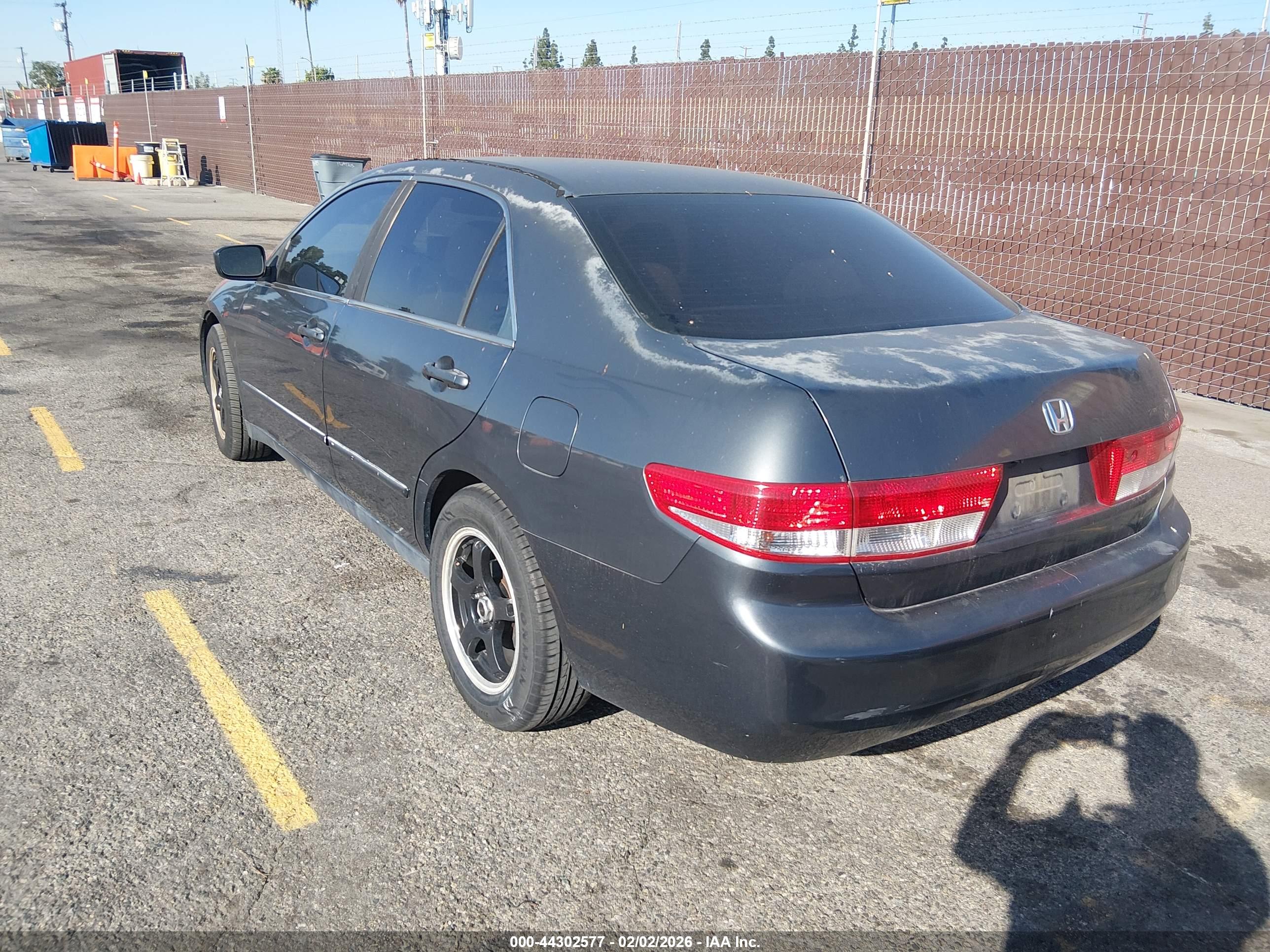HONDA ACCORD image 3
