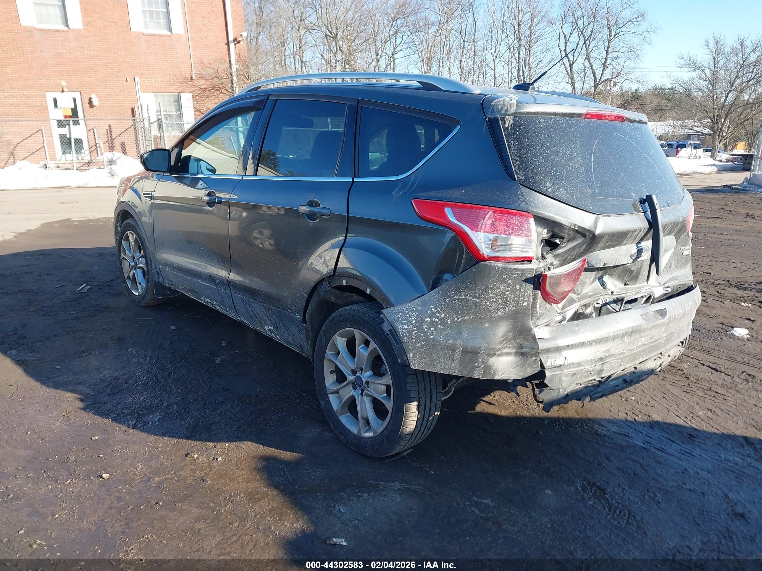 FORD ESCAPE image 3
