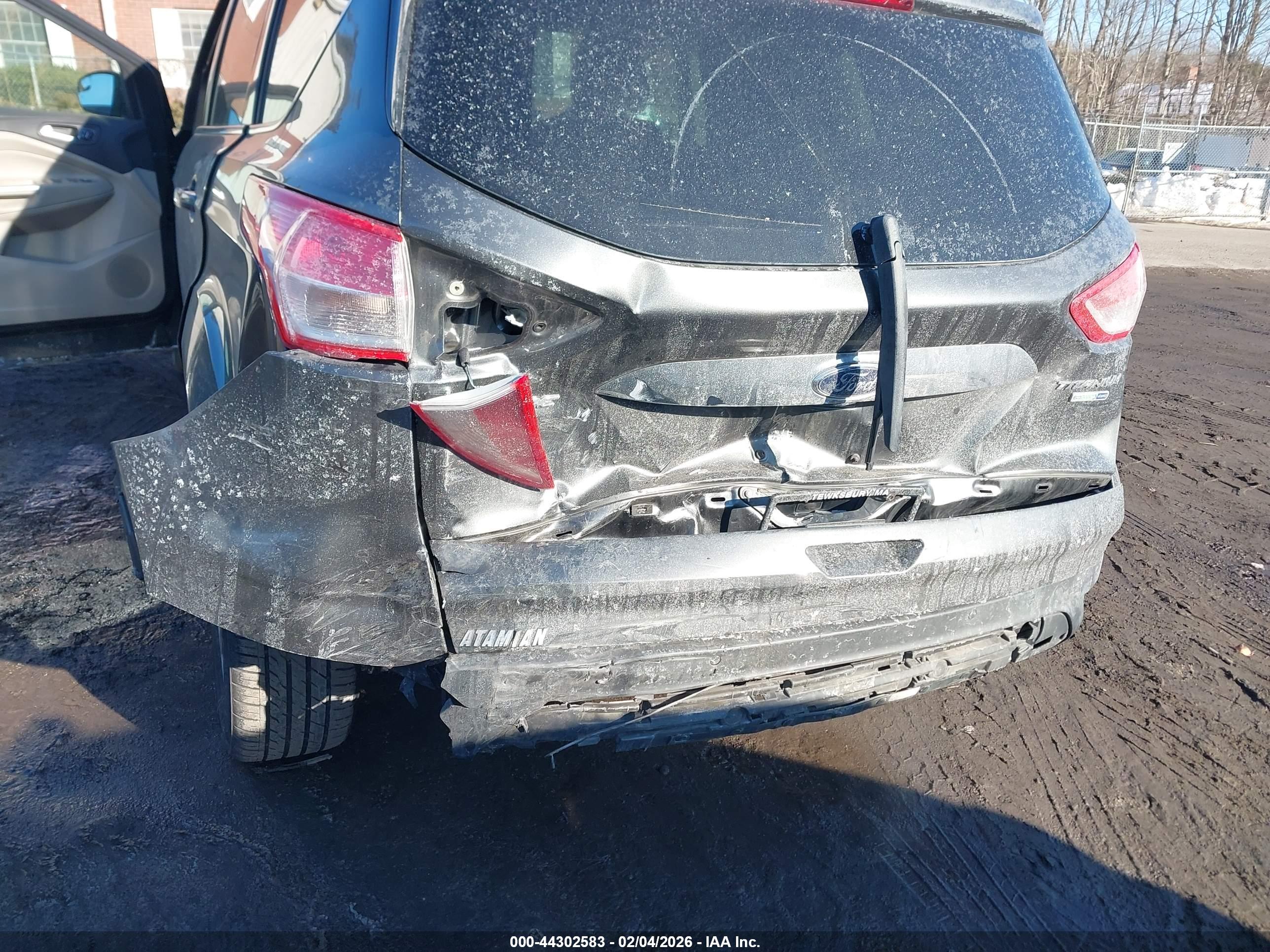 FORD ESCAPE image 6