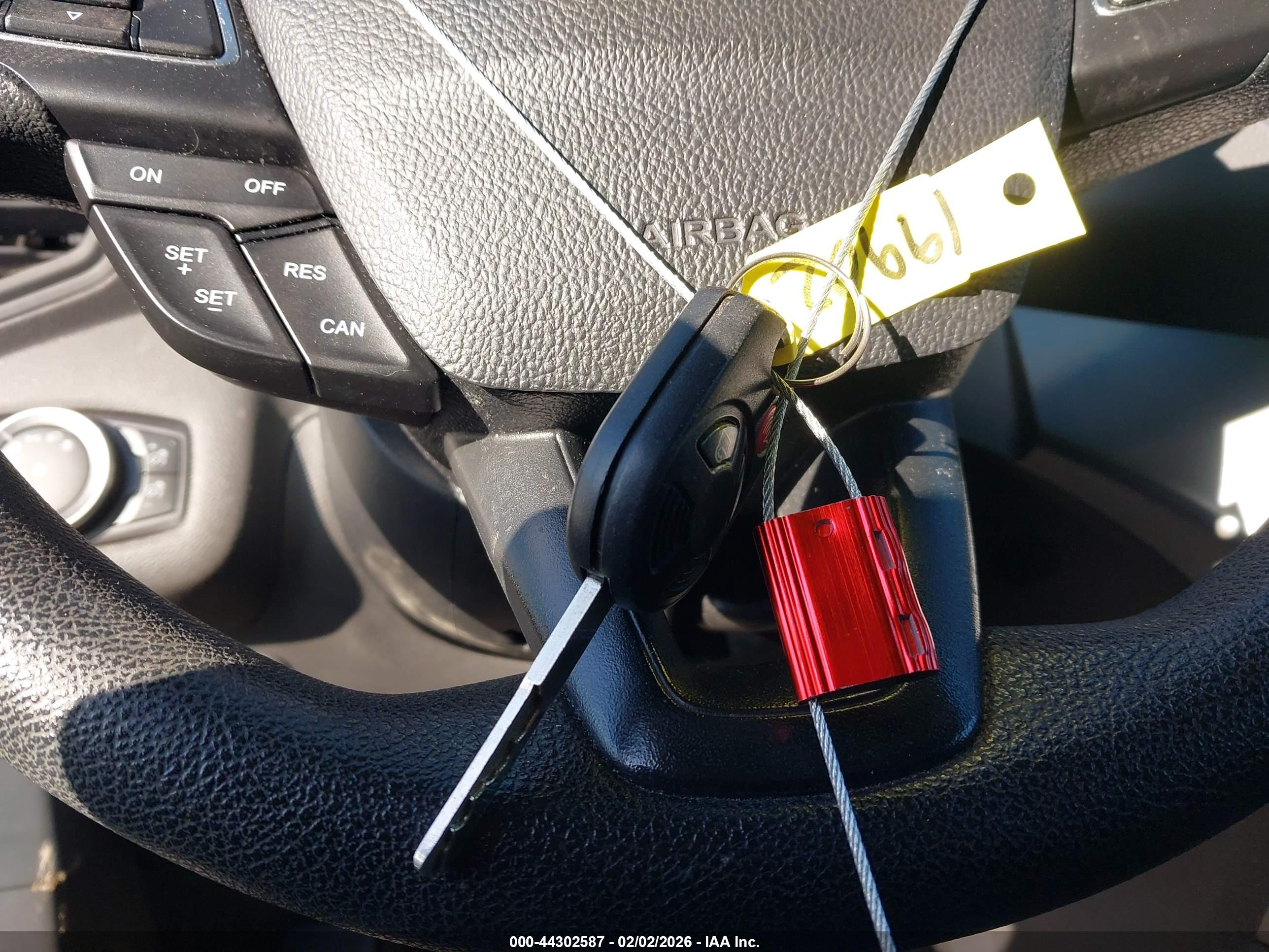 FORD ESCAPE image 11