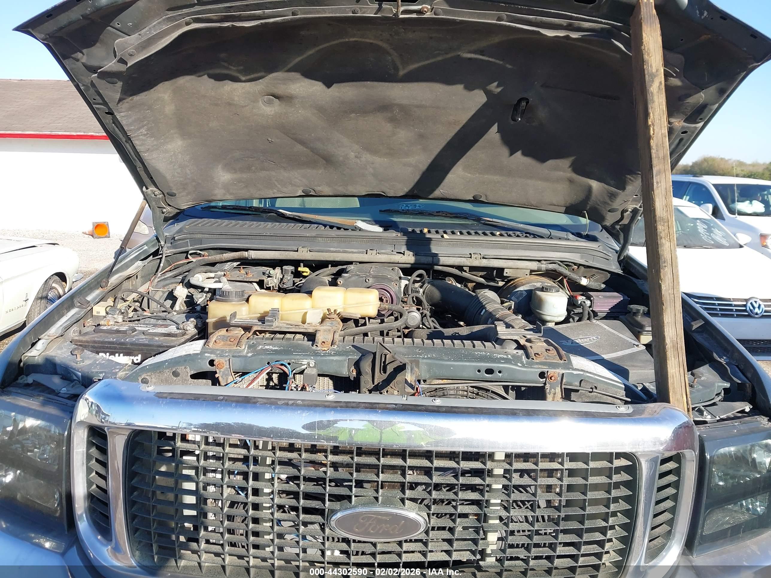 FORD EXCURSION image 10