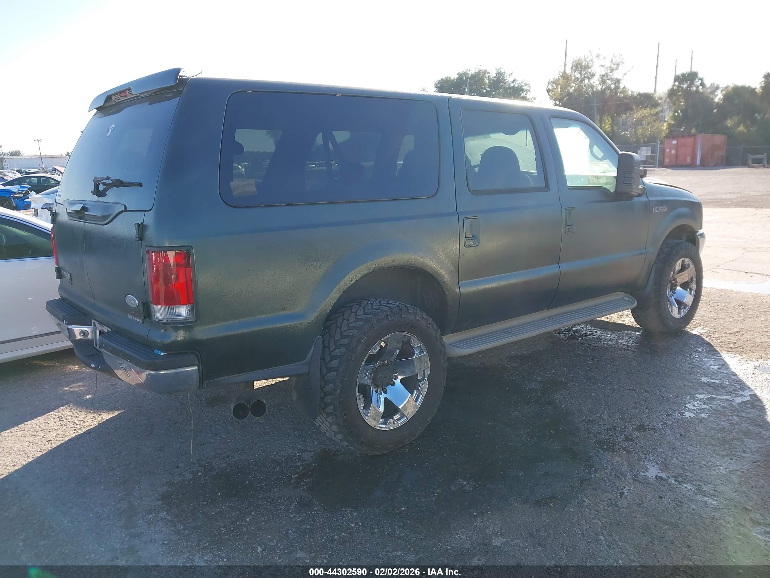 FORD EXCURSION image 4