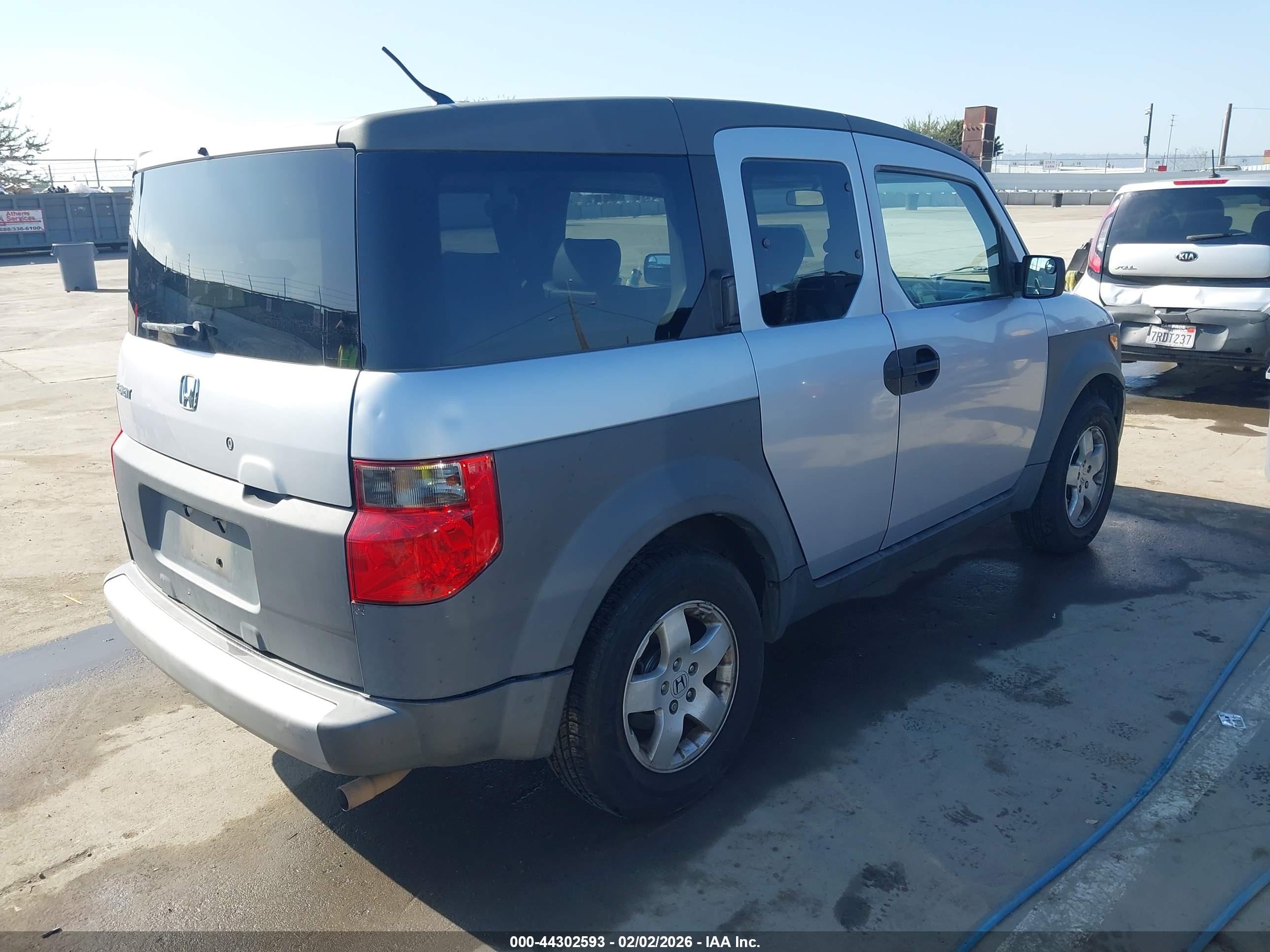 HONDA ELEMENT image 4