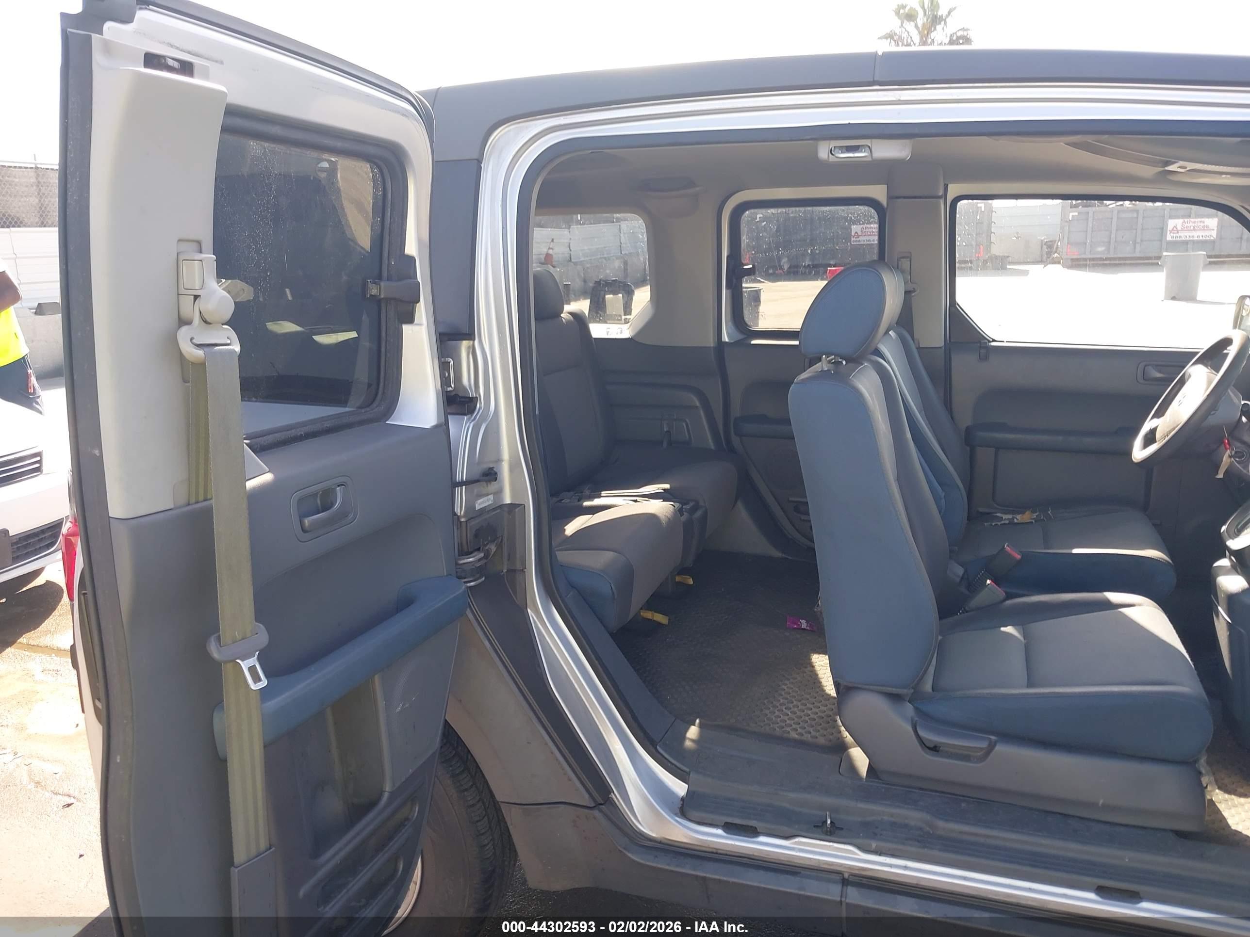 HONDA ELEMENT image 8