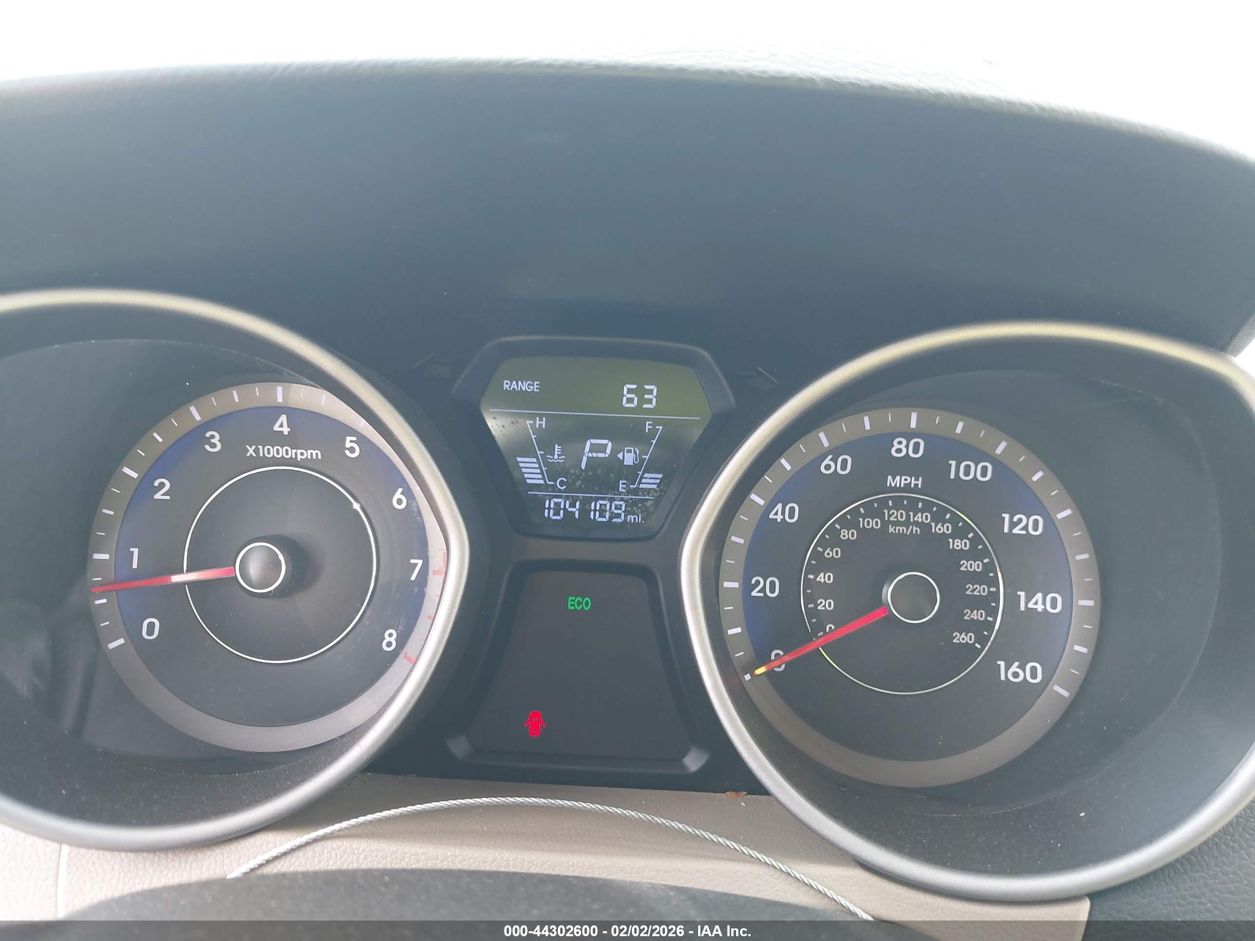HYUNDAI ELANTRA image 7