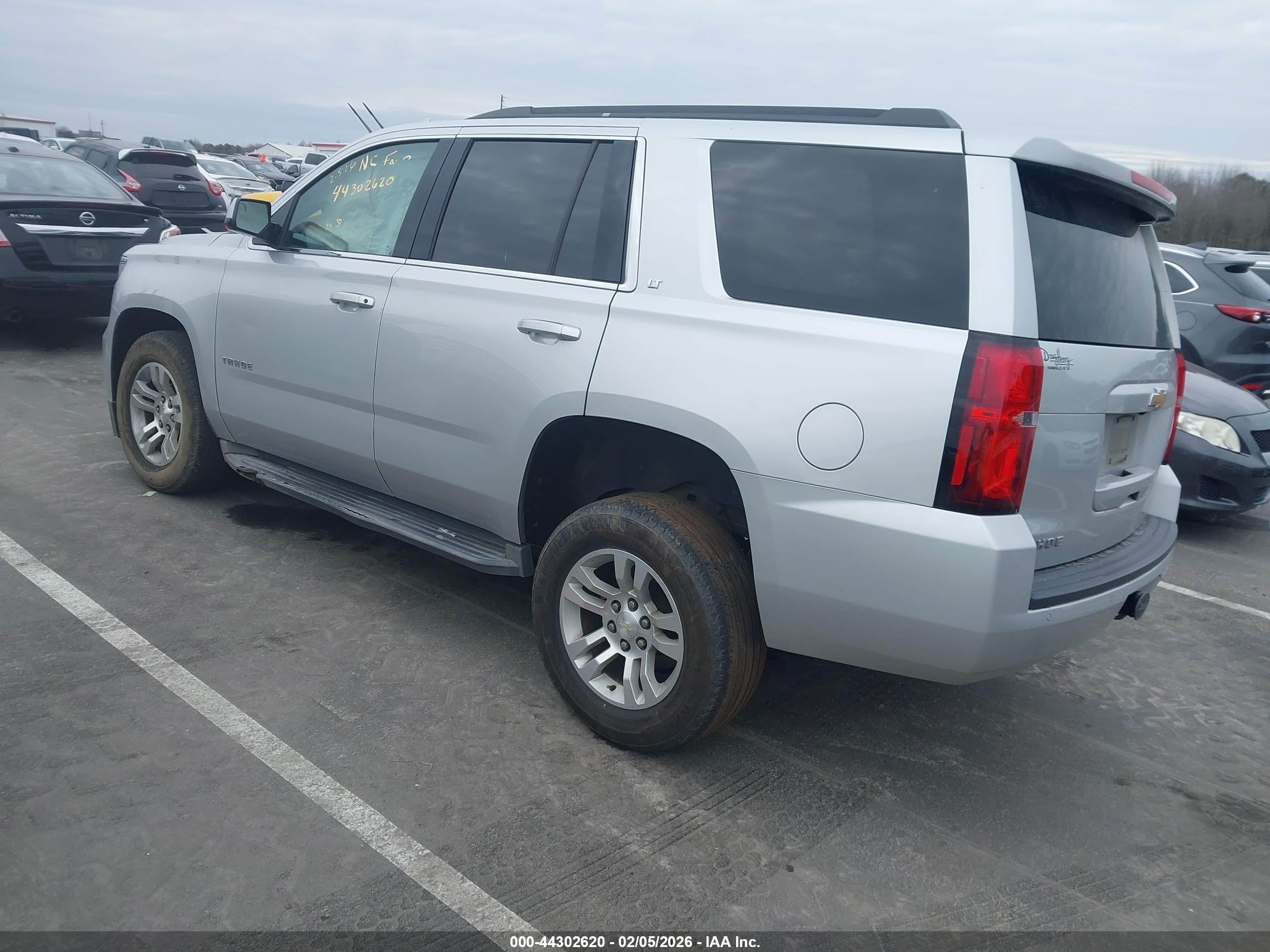 CHEVROLET TAHOE image 3