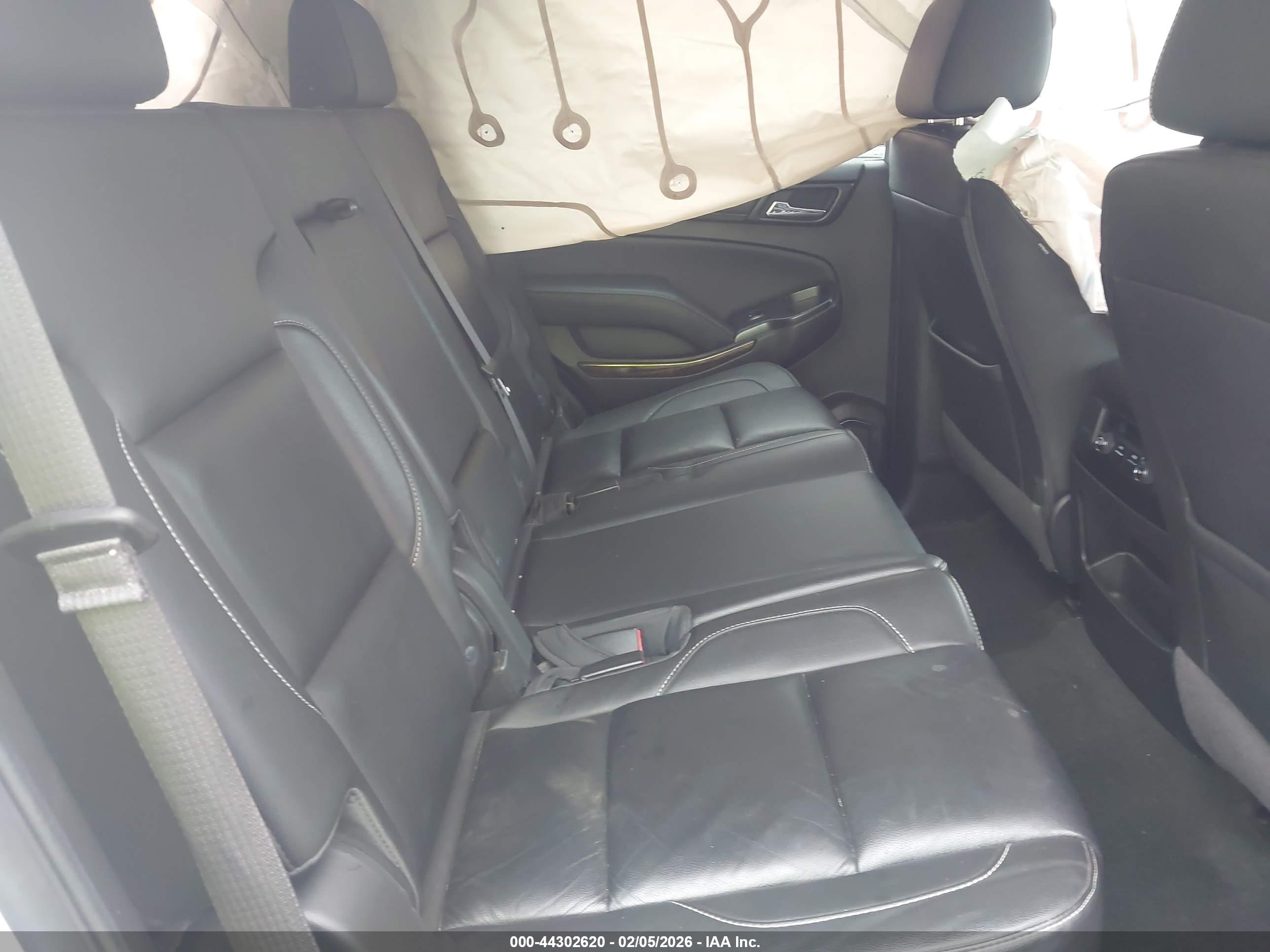CHEVROLET TAHOE image 8