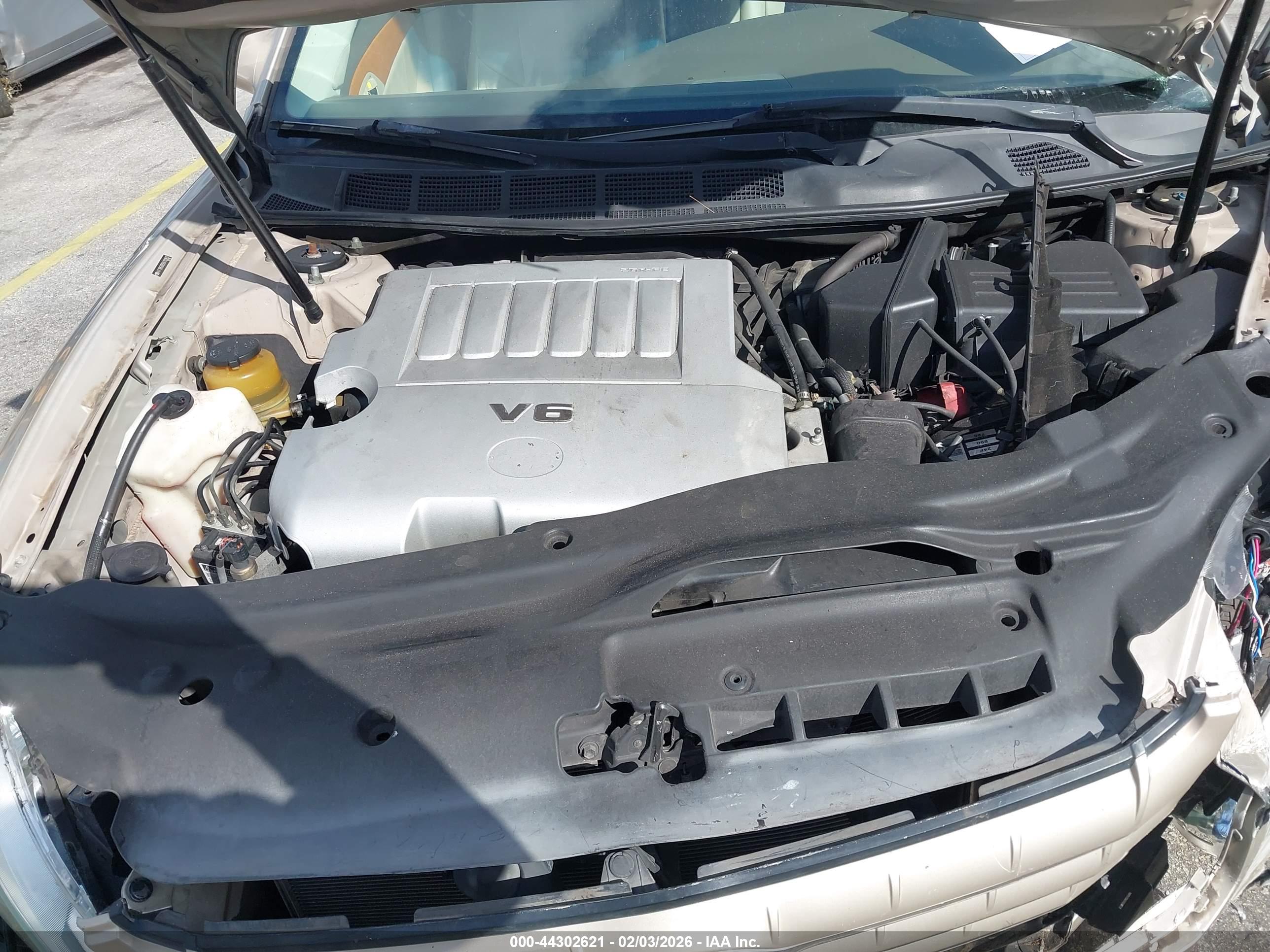 TOYOTA AVALON image 10