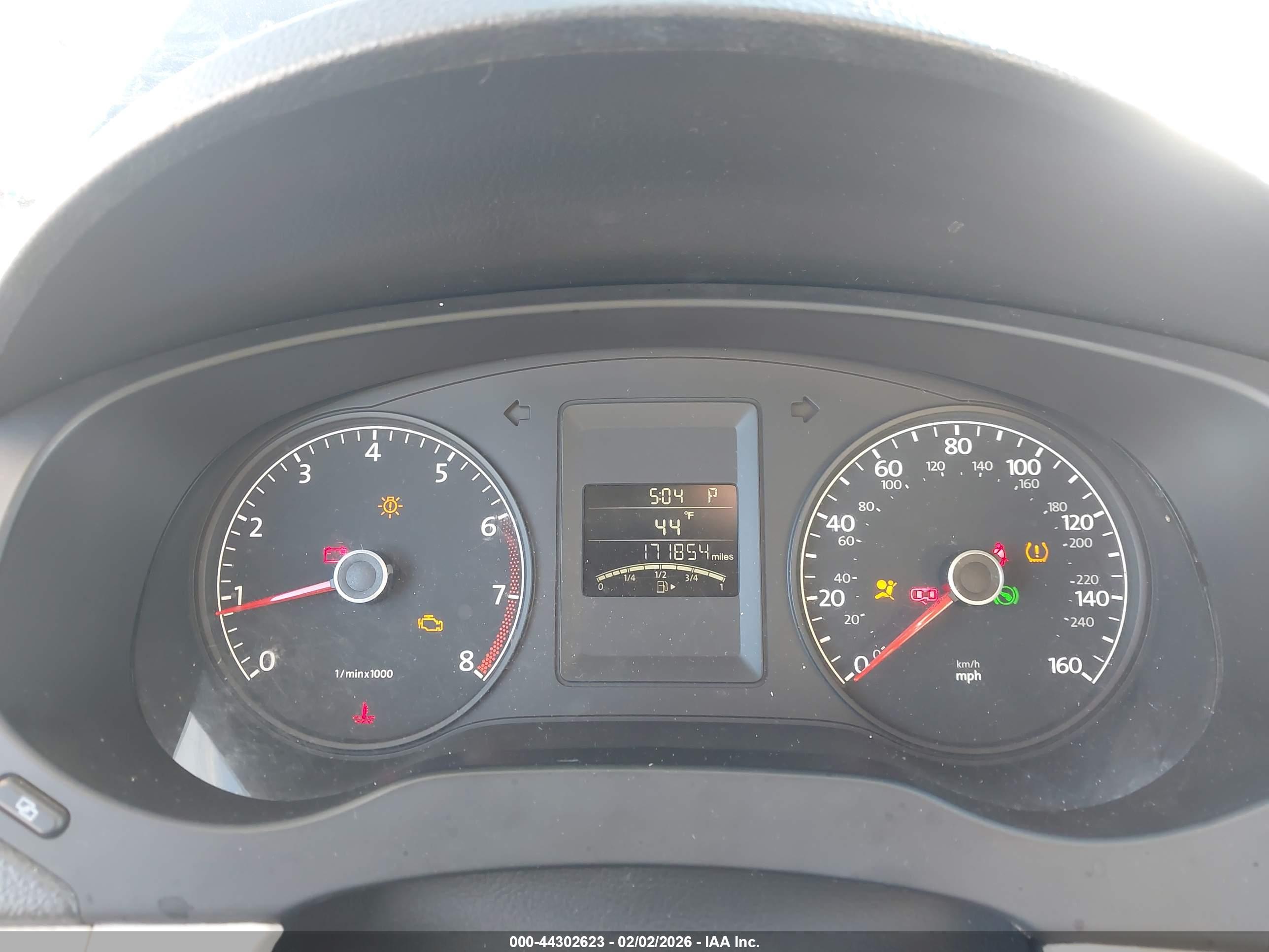 VOLKSWAGEN JETTA image 7