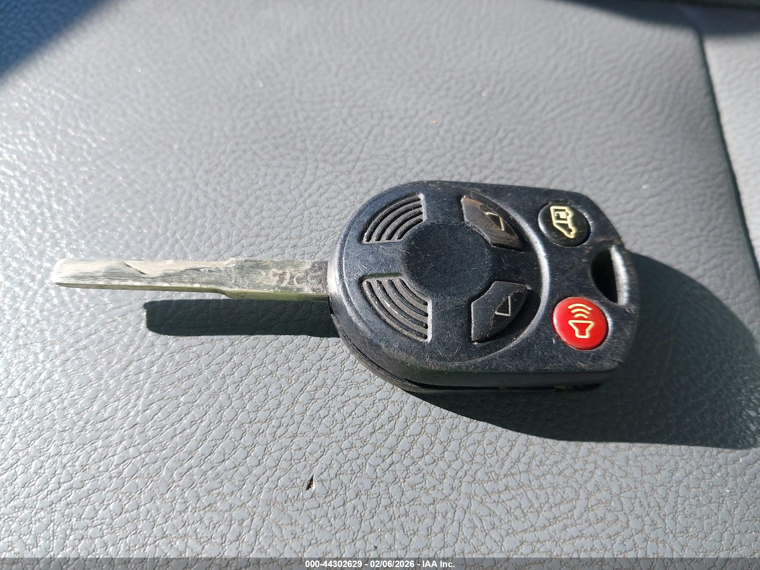 FORD TRANSIT-150 image 11