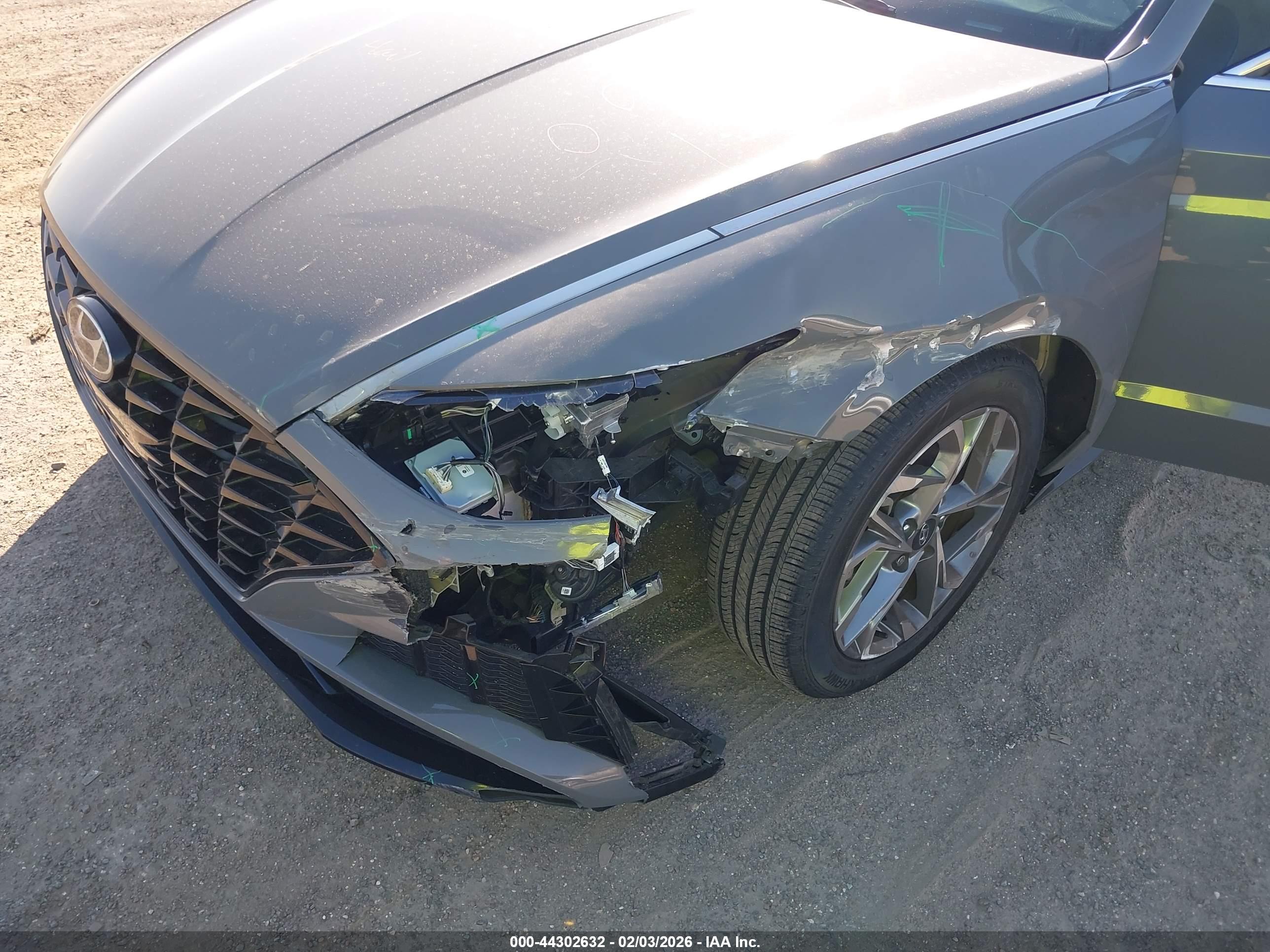 HYUNDAI SONATA image 6