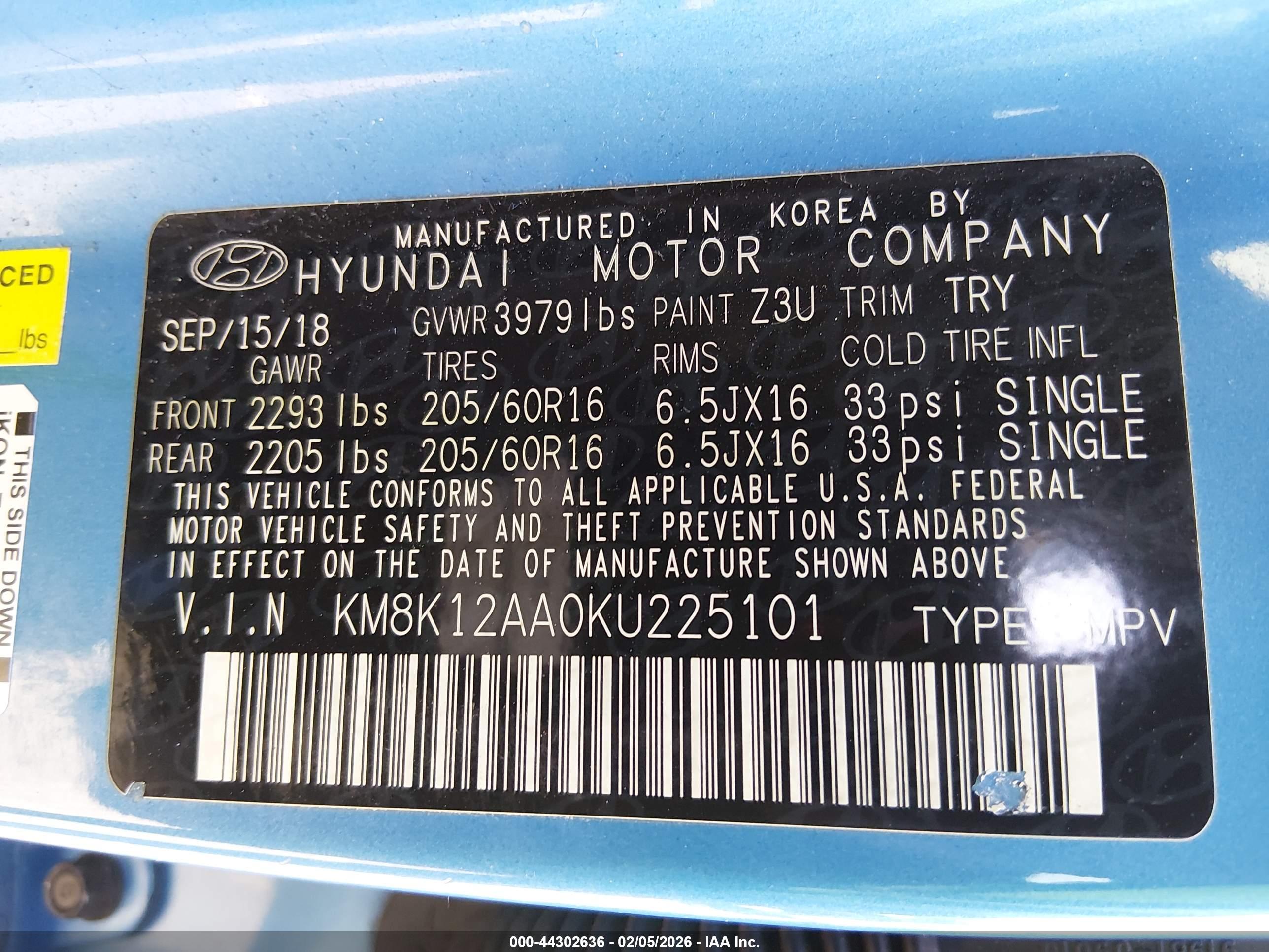 HYUNDAI KONA image 9