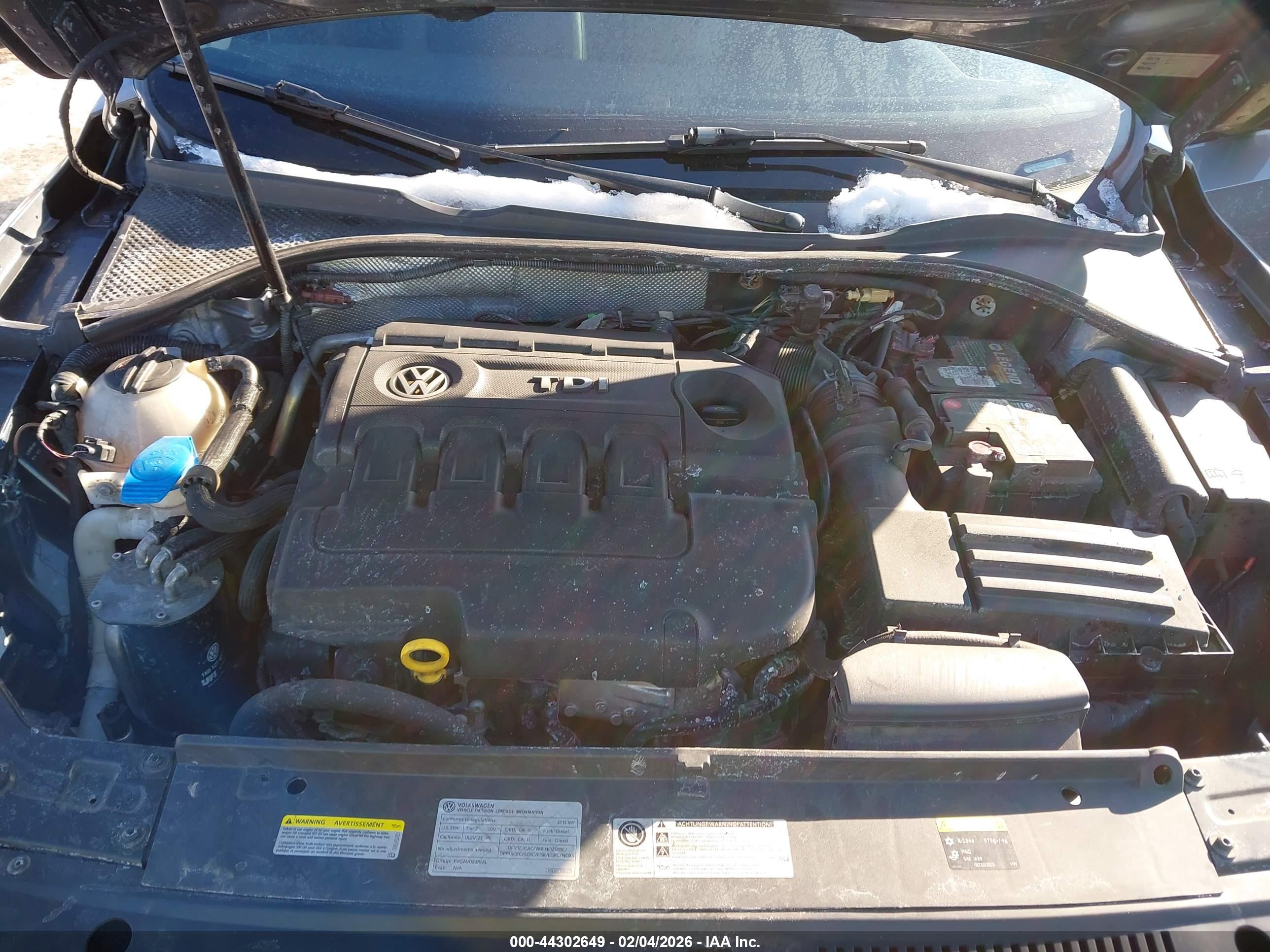 VOLKSWAGEN PASSAT image 10