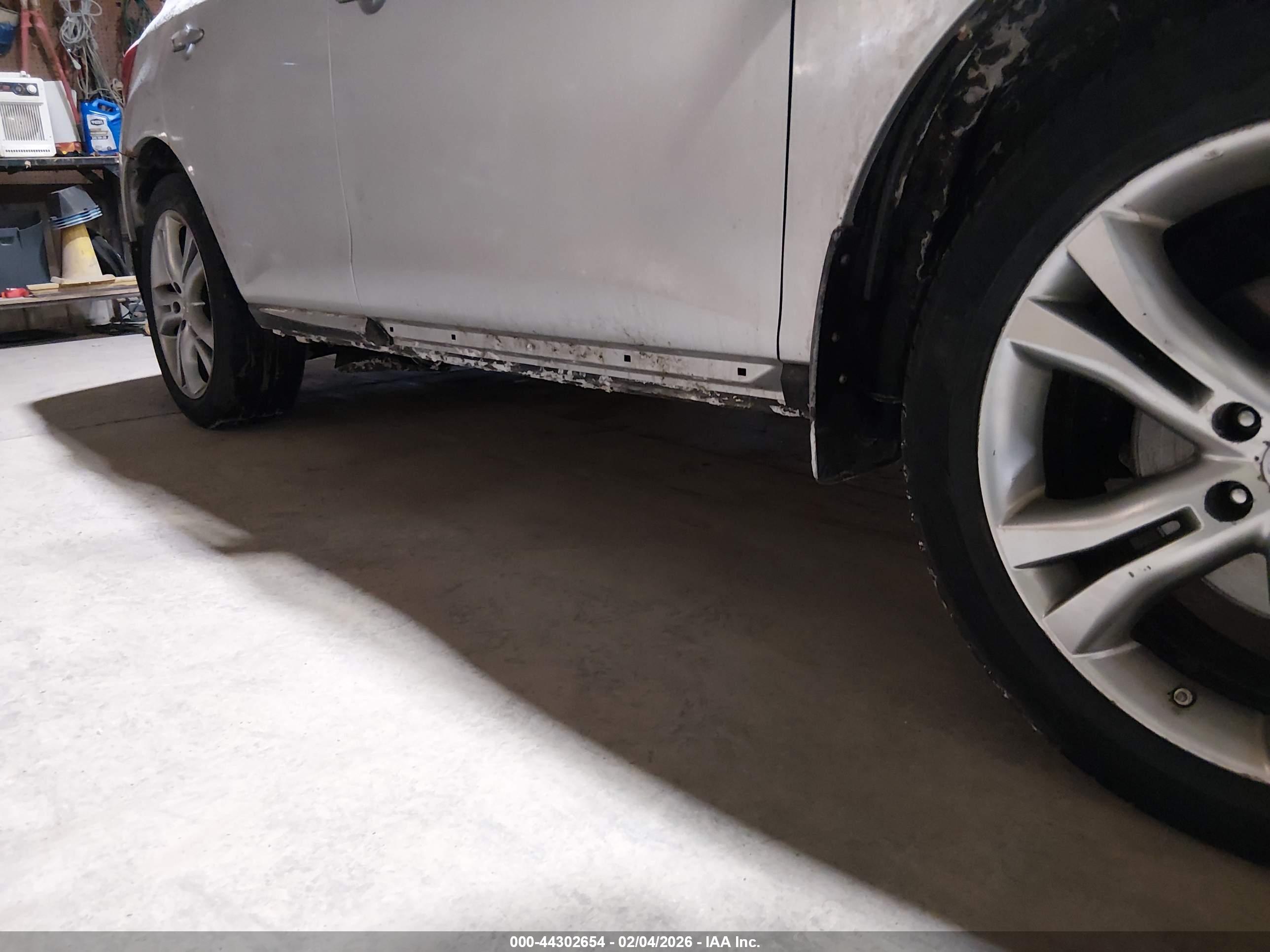 NISSAN MURANO image 6