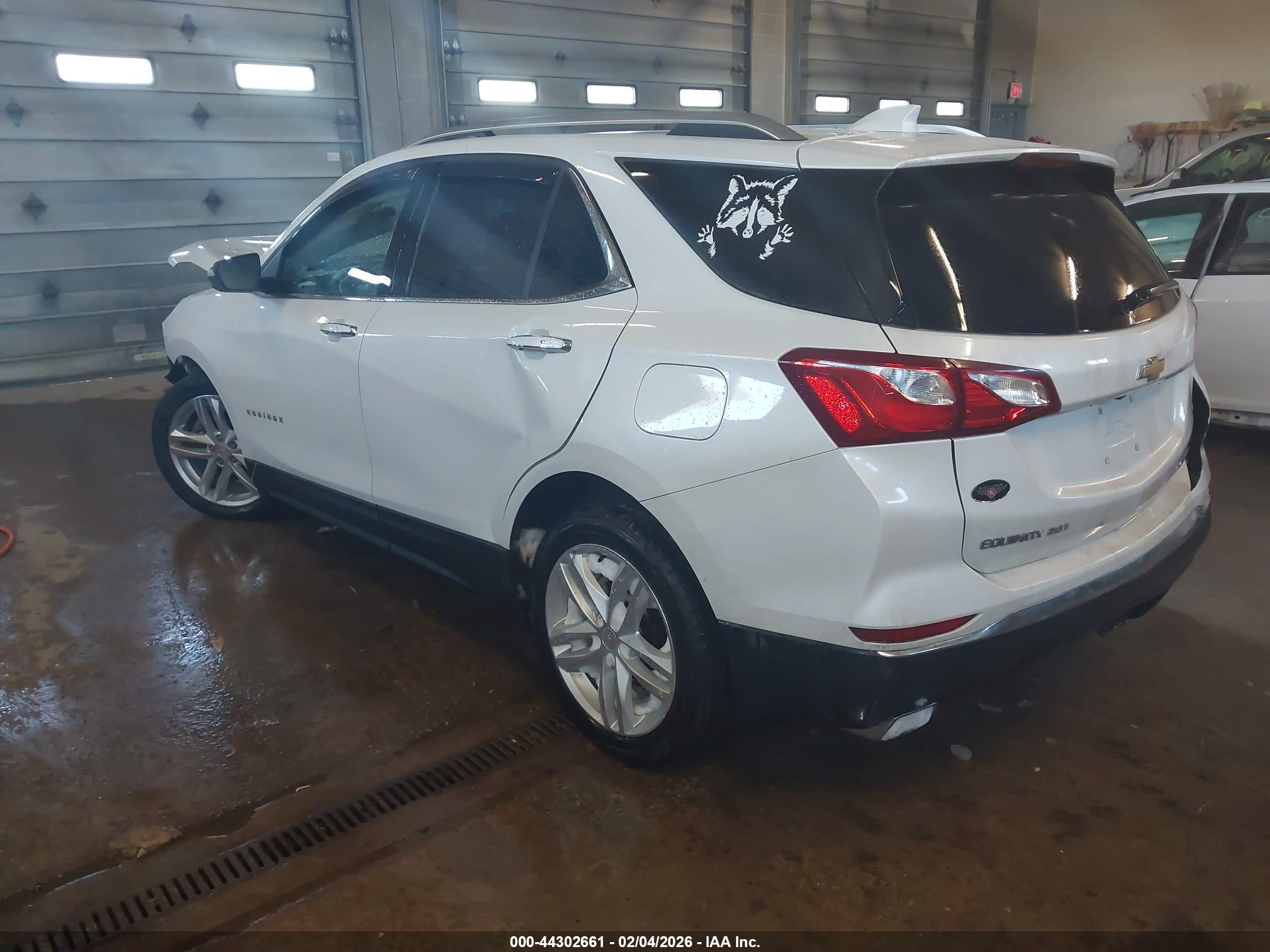 CHEVROLET EQUINOX image 3