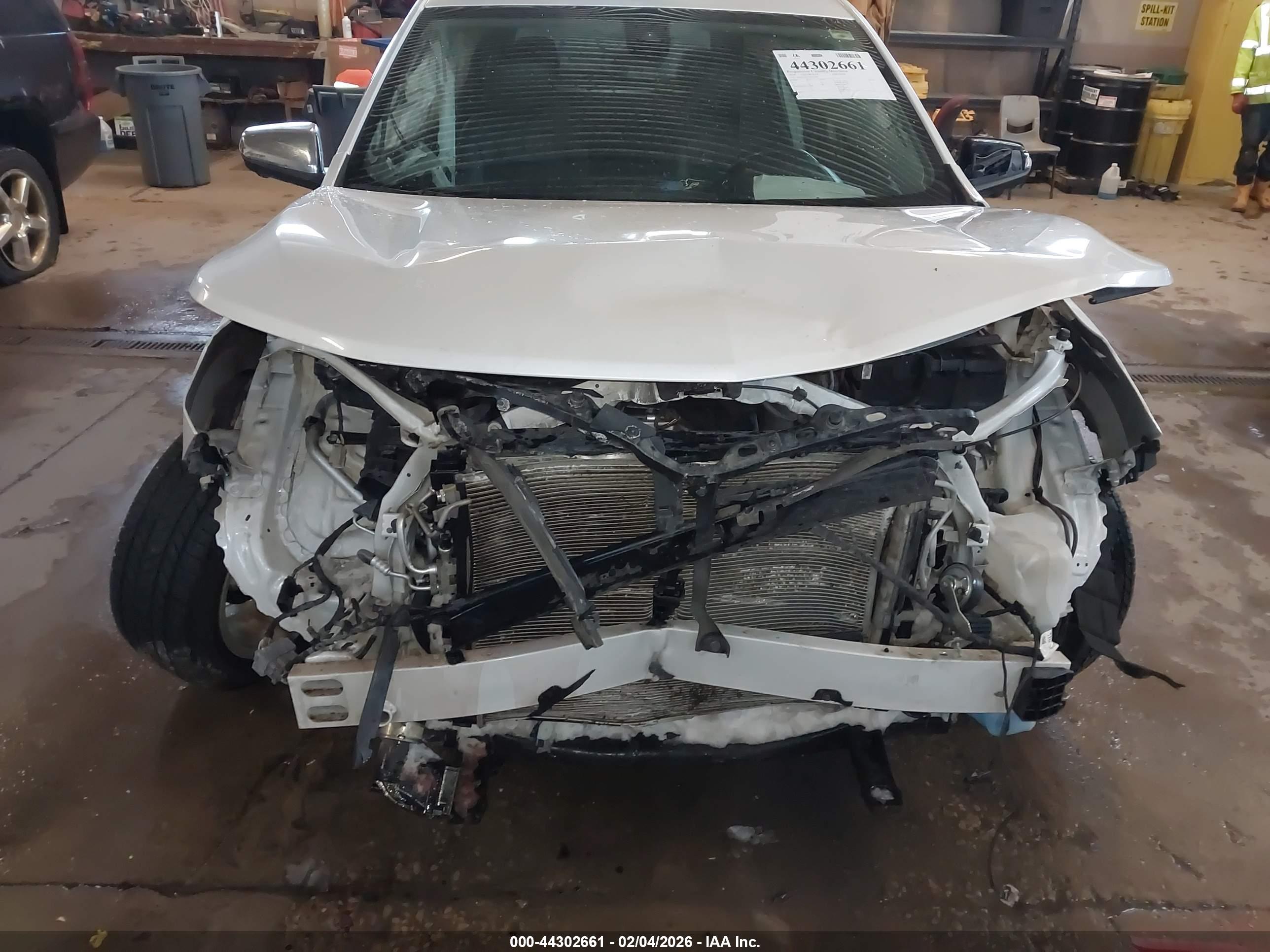 CHEVROLET EQUINOX image 6