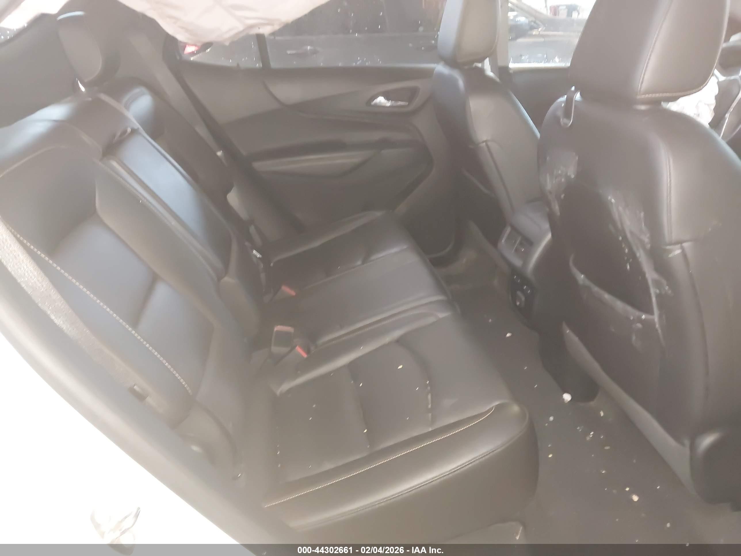 CHEVROLET EQUINOX image 8