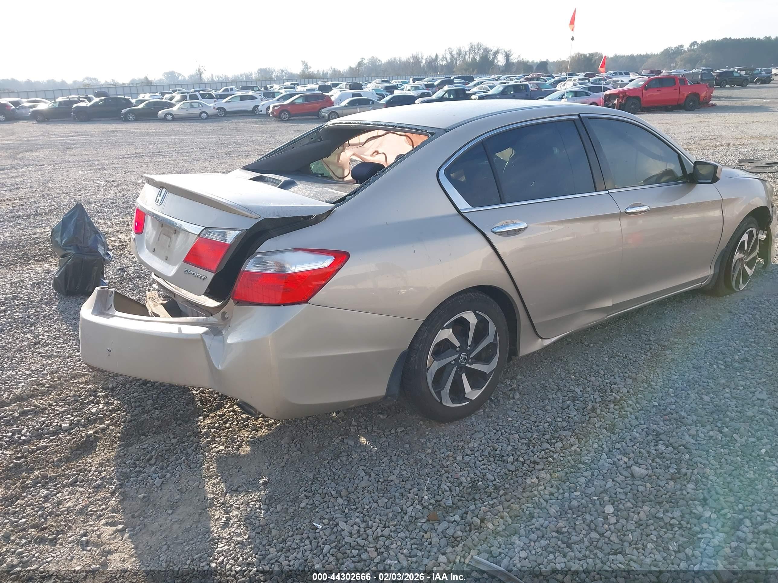 HONDA ACCORD image 4
