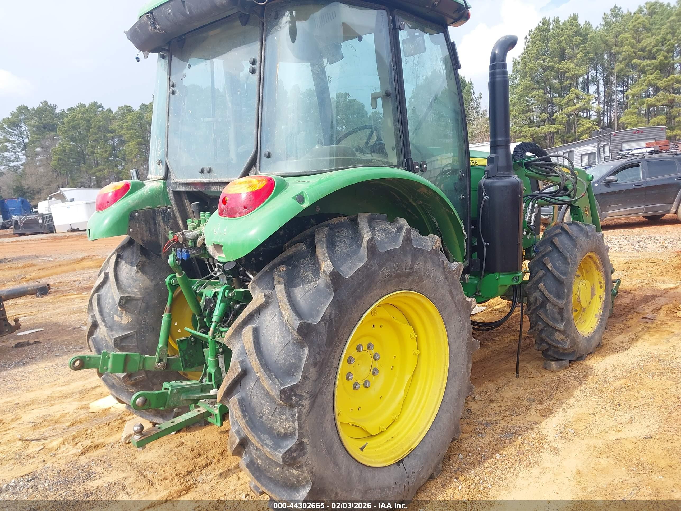 JOHN DEERE image 4