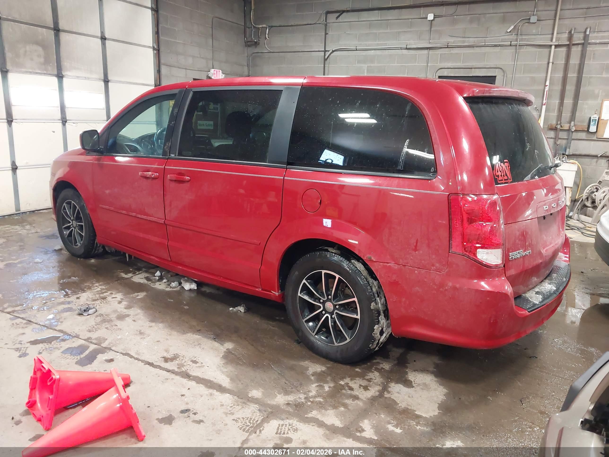 DODGE GRAND image 3