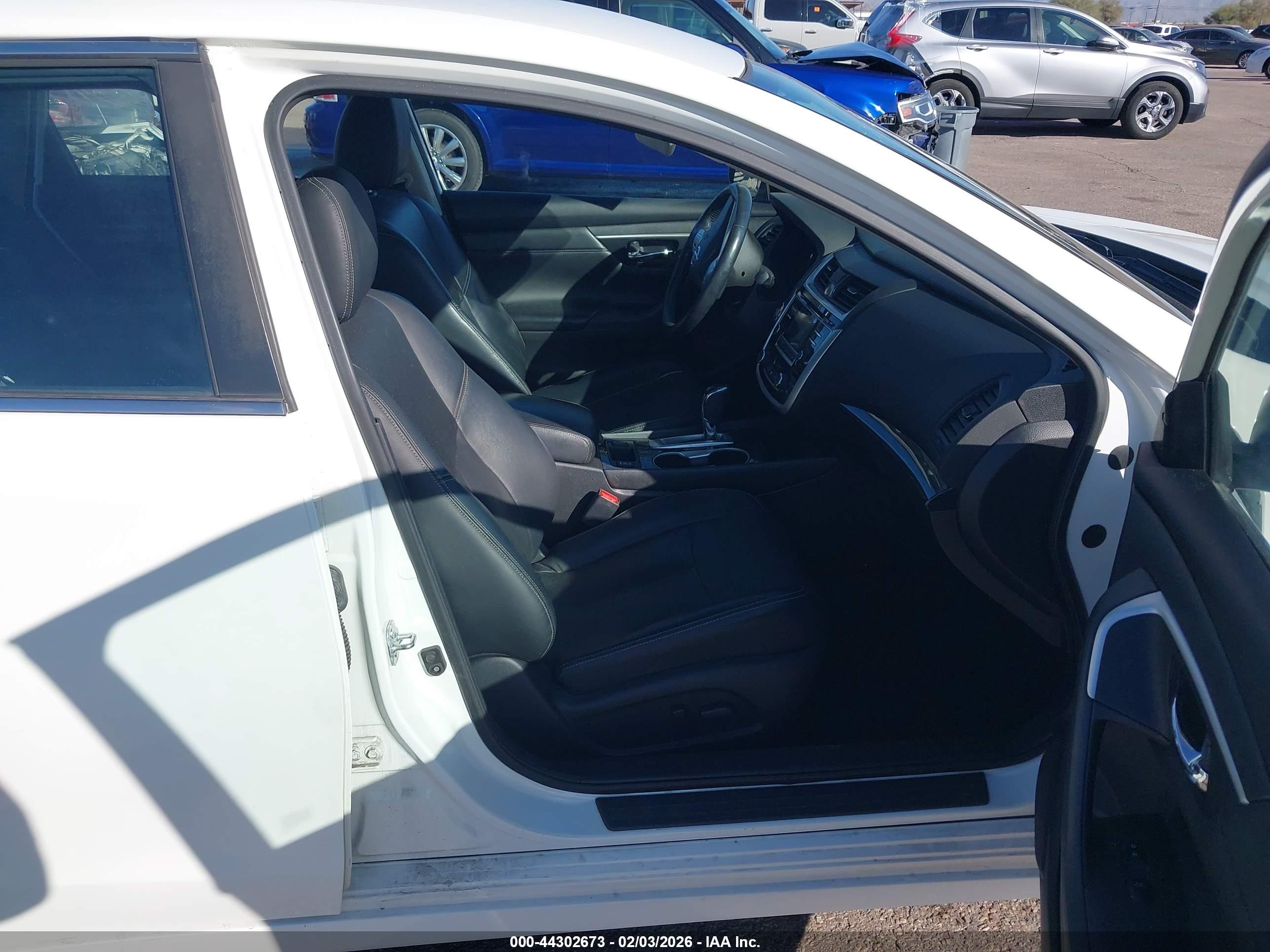 NISSAN ALTIMA image 5