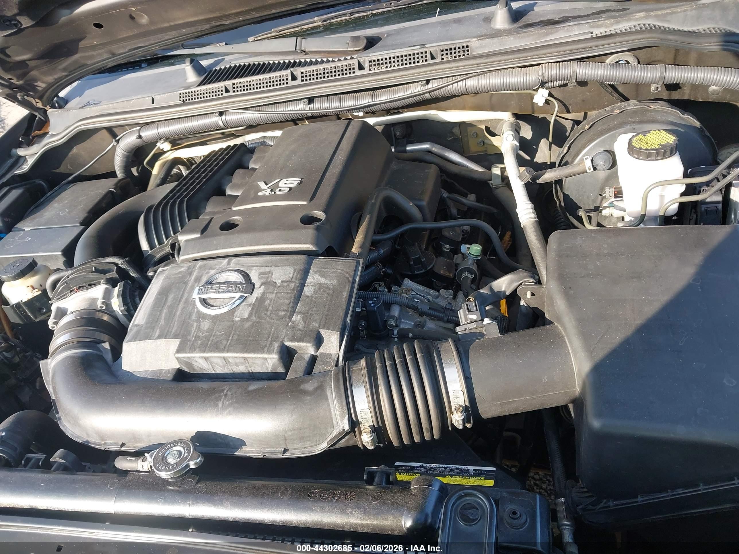 NISSAN FRONTIER image 10