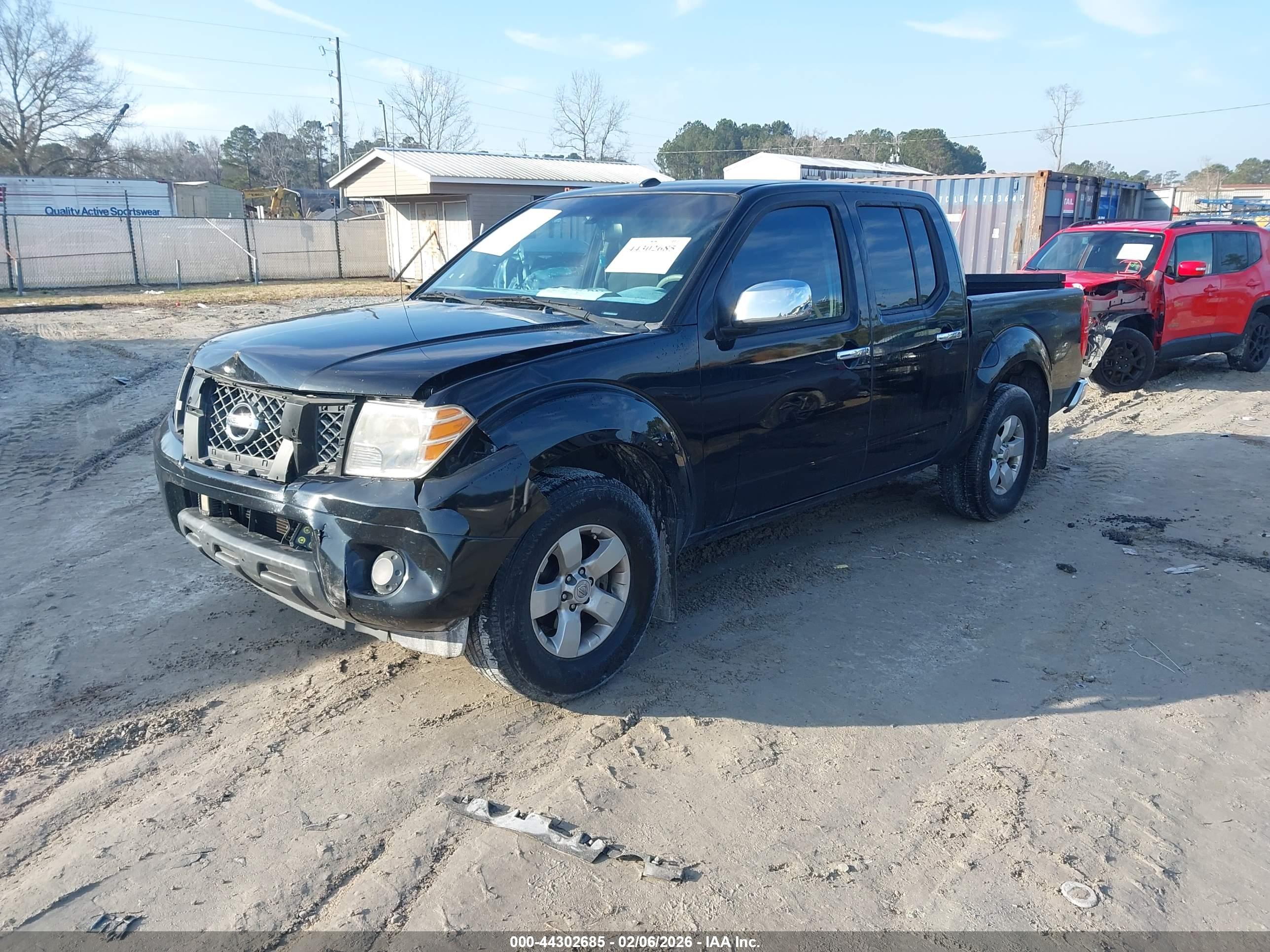 NISSAN FRONTIER image 2