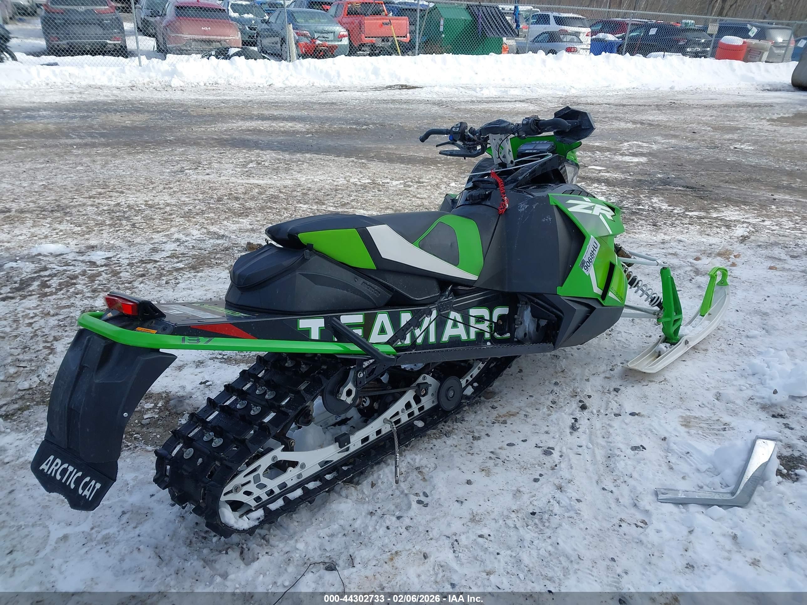 ARCTIC CAT image 4