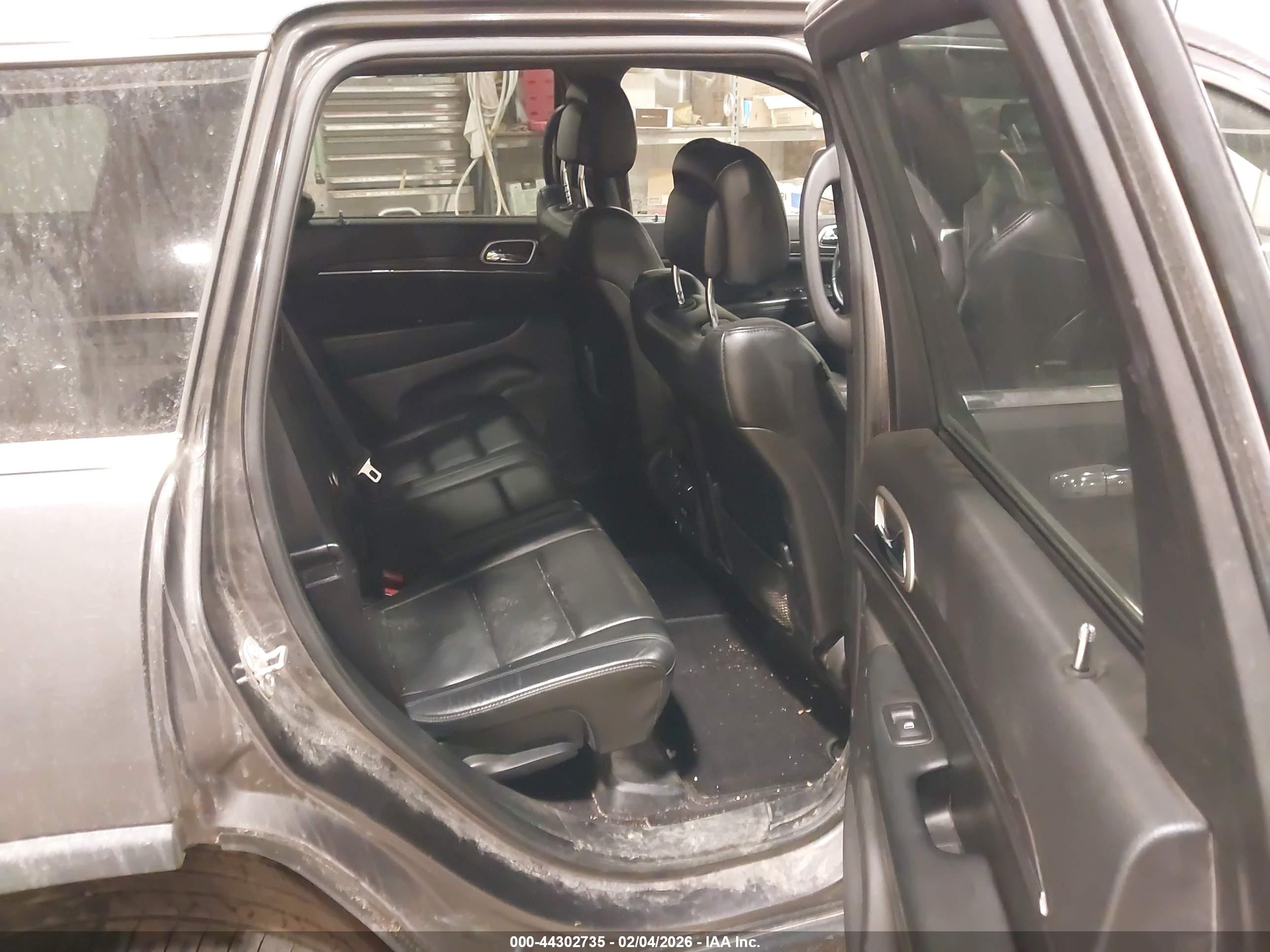 JEEP GRAND image 8