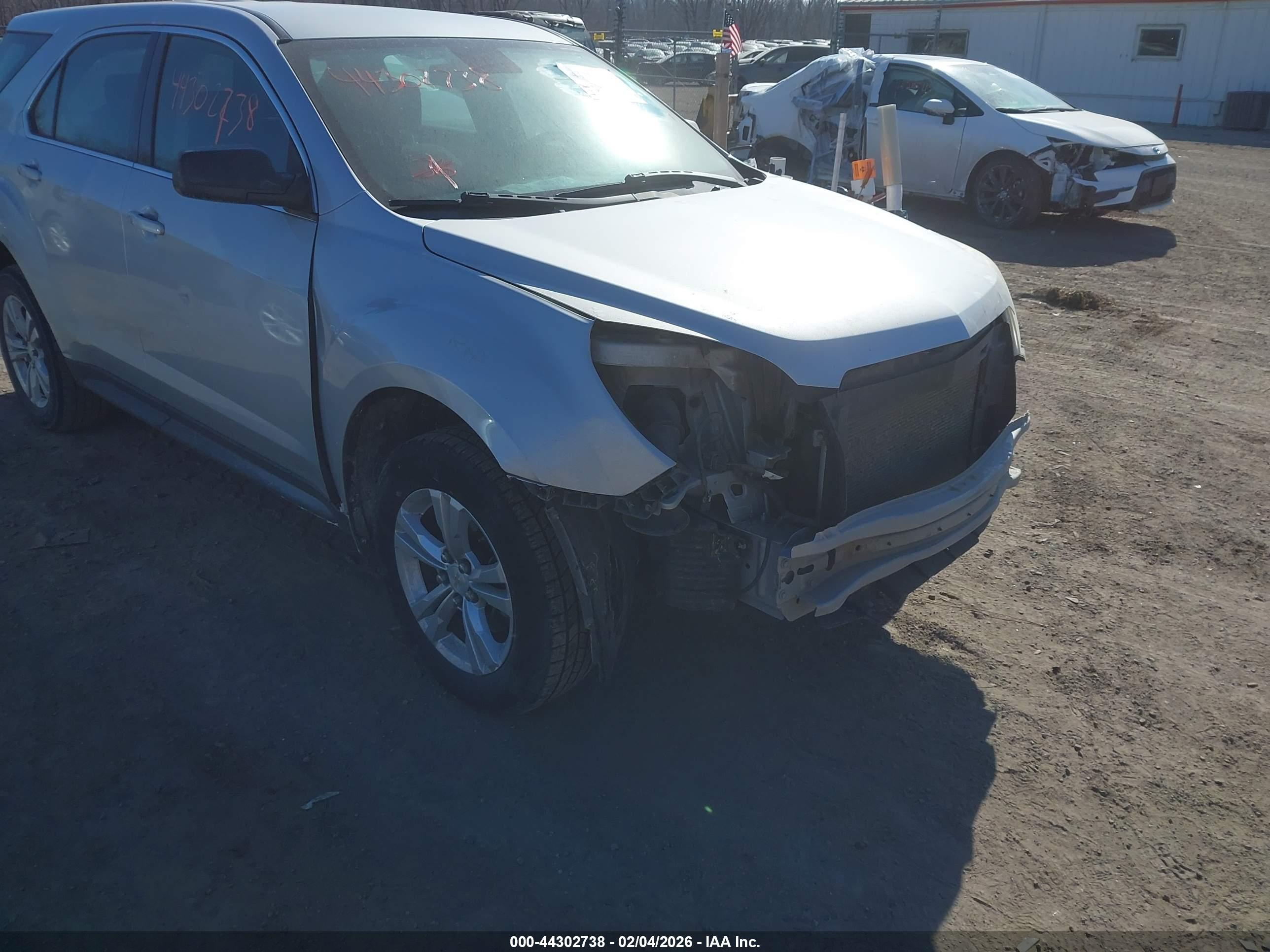 CHEVROLET EQUINOX image 6