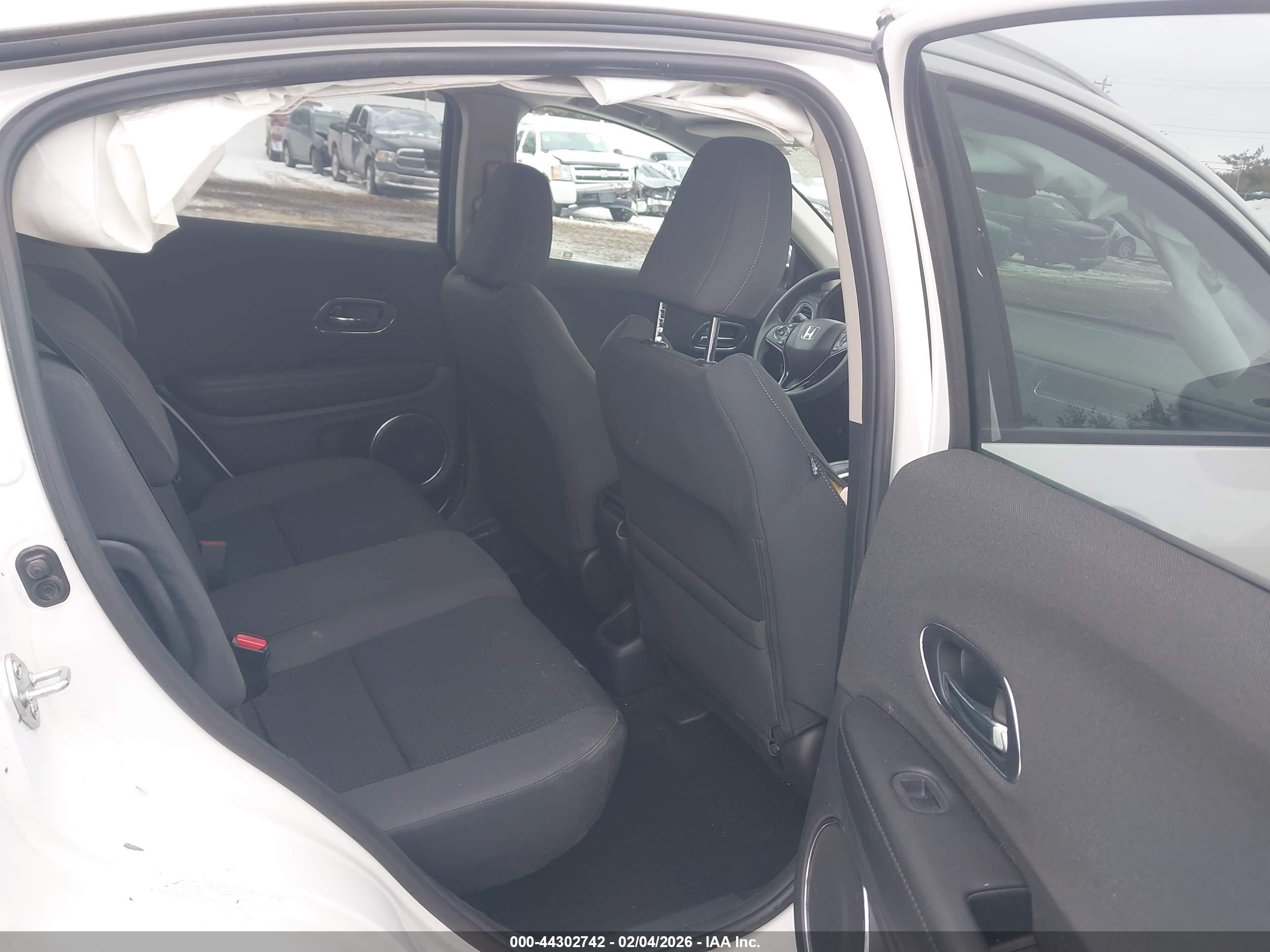 HONDA HR-V image 8
