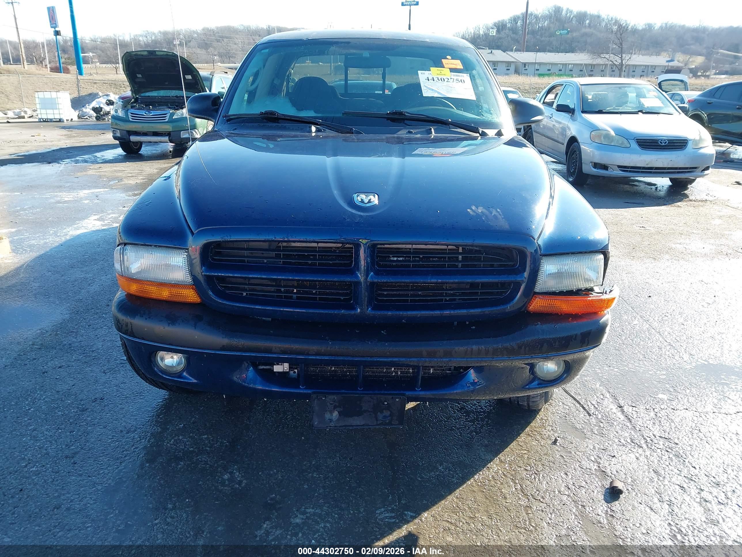 DODGE DAKOTA image 6