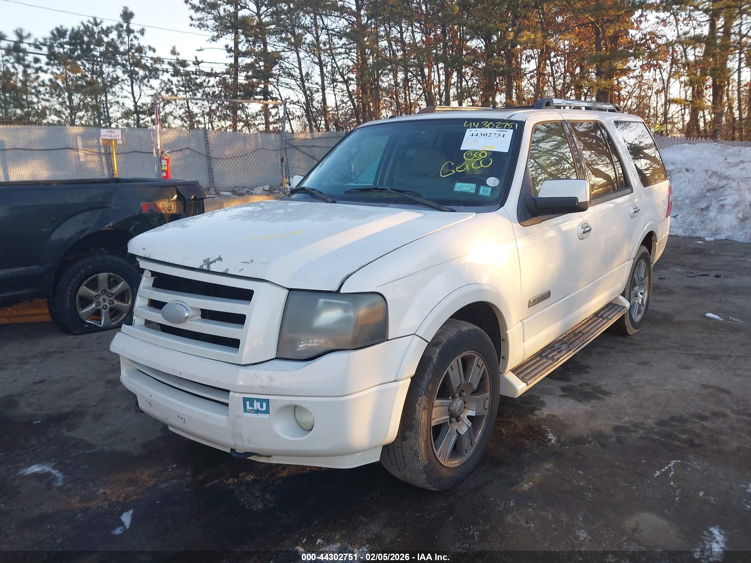 FORD EXPEDITION image 2