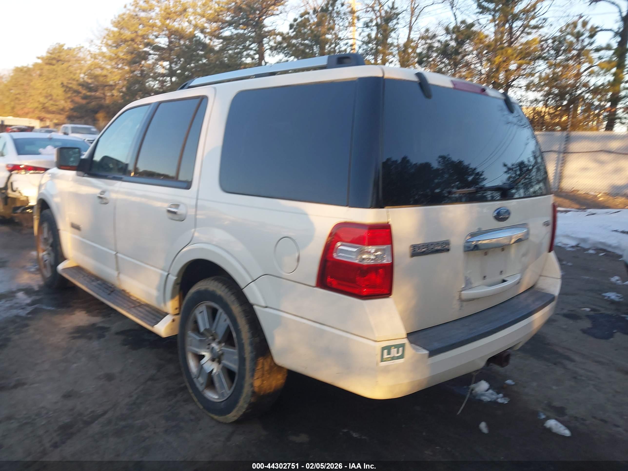FORD EXPEDITION image 3