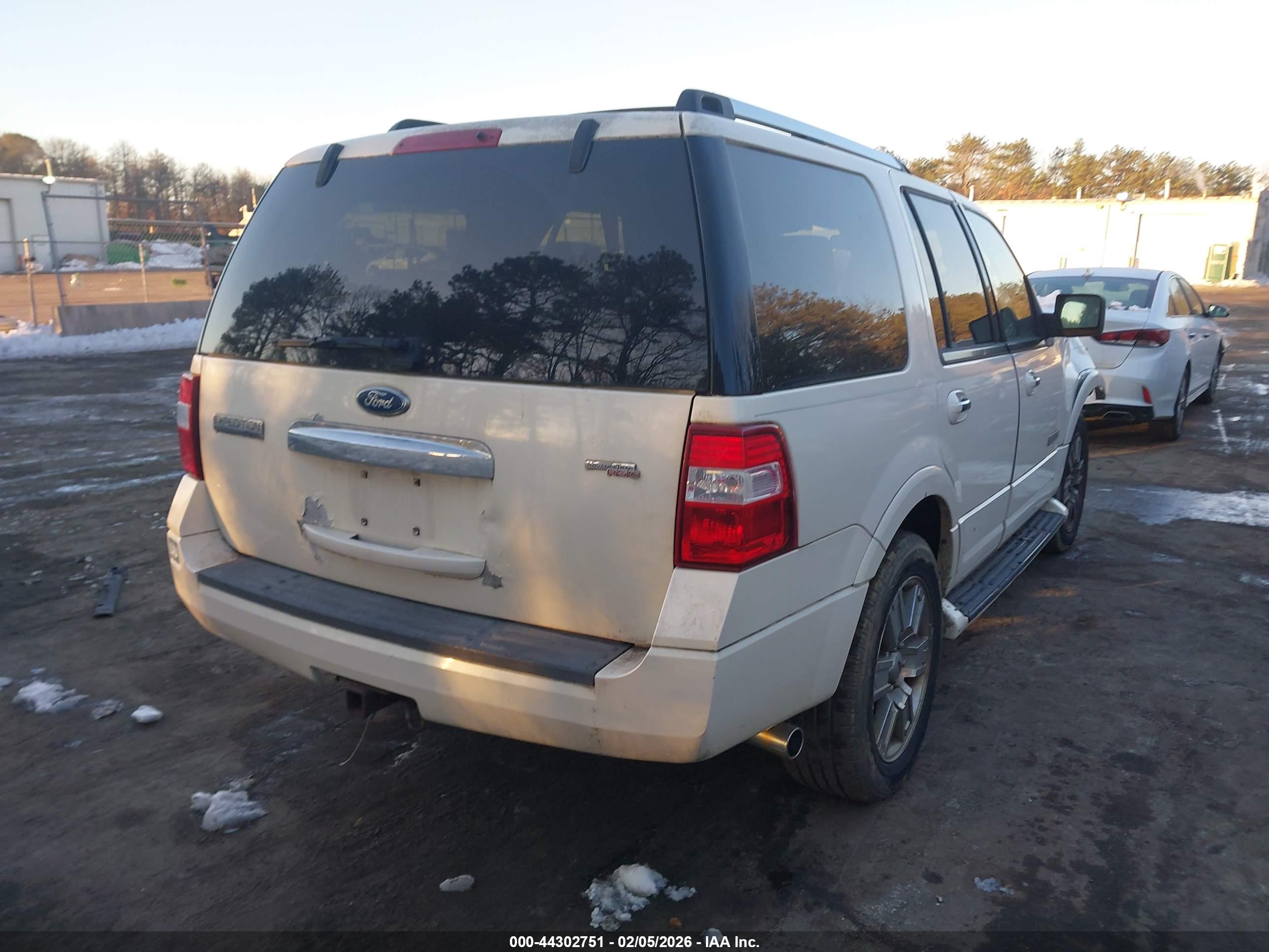 FORD EXPEDITION image 4