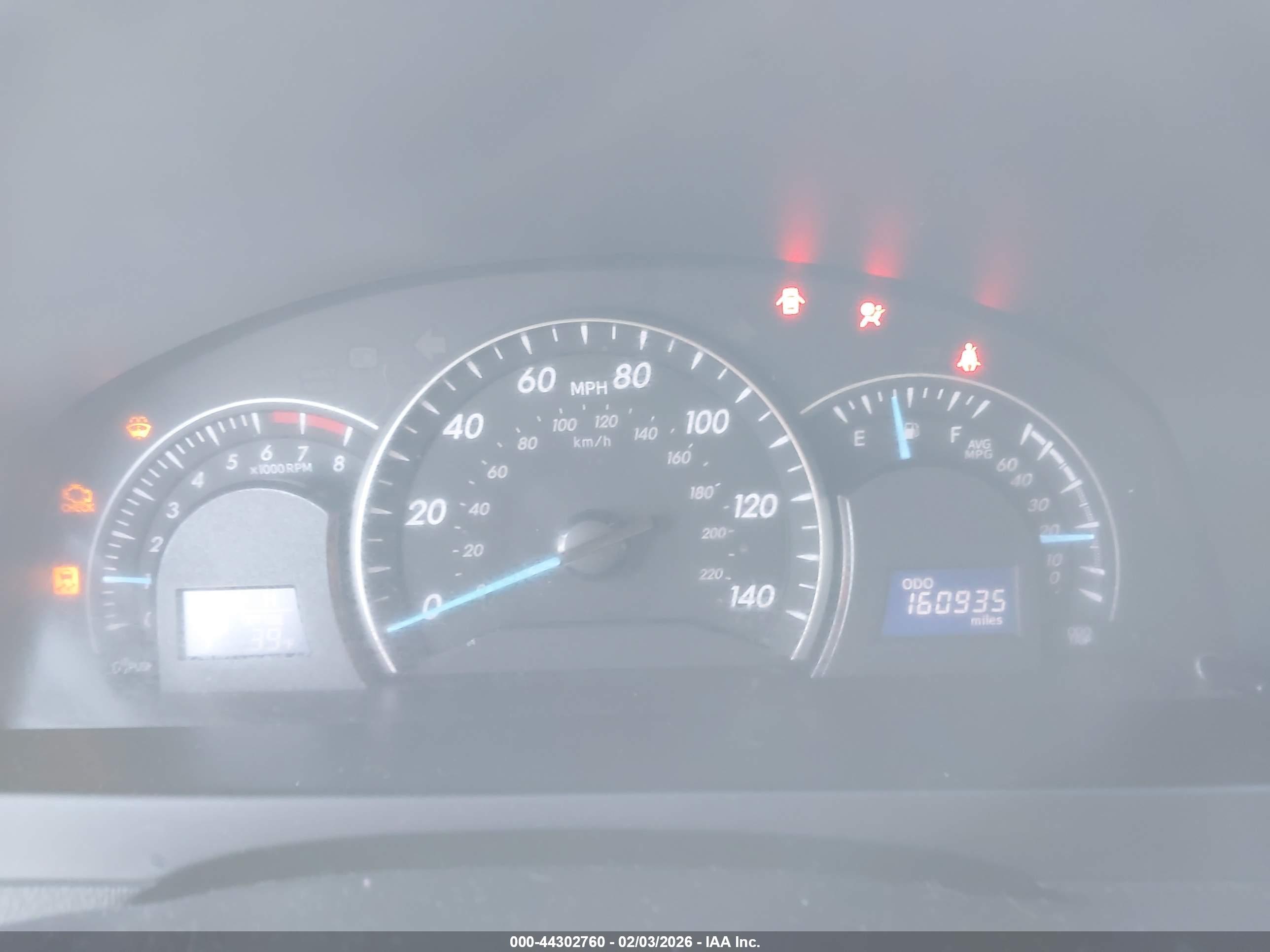 TOYOTA CAMRY image 7