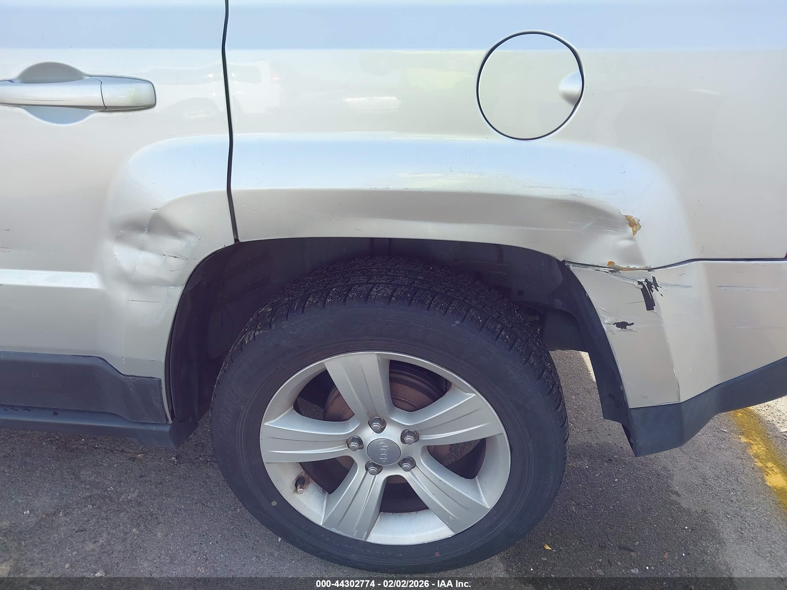 JEEP PATRIOT image 6