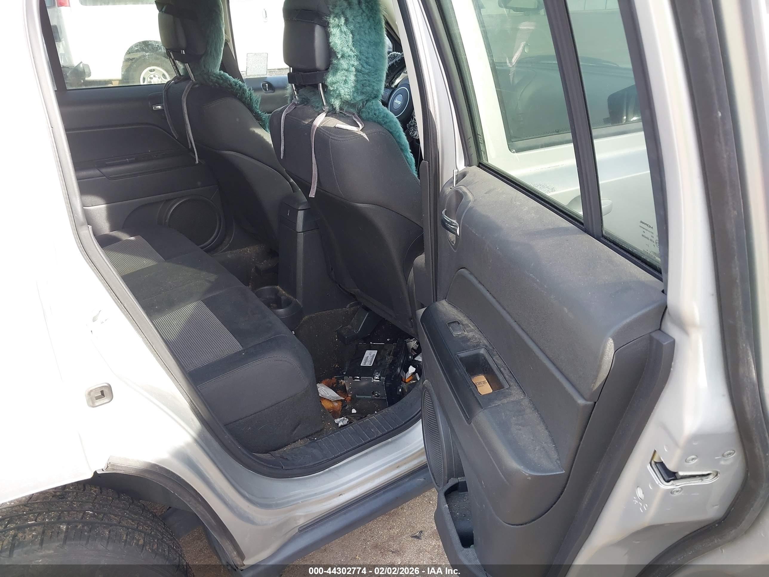 JEEP PATRIOT image 8