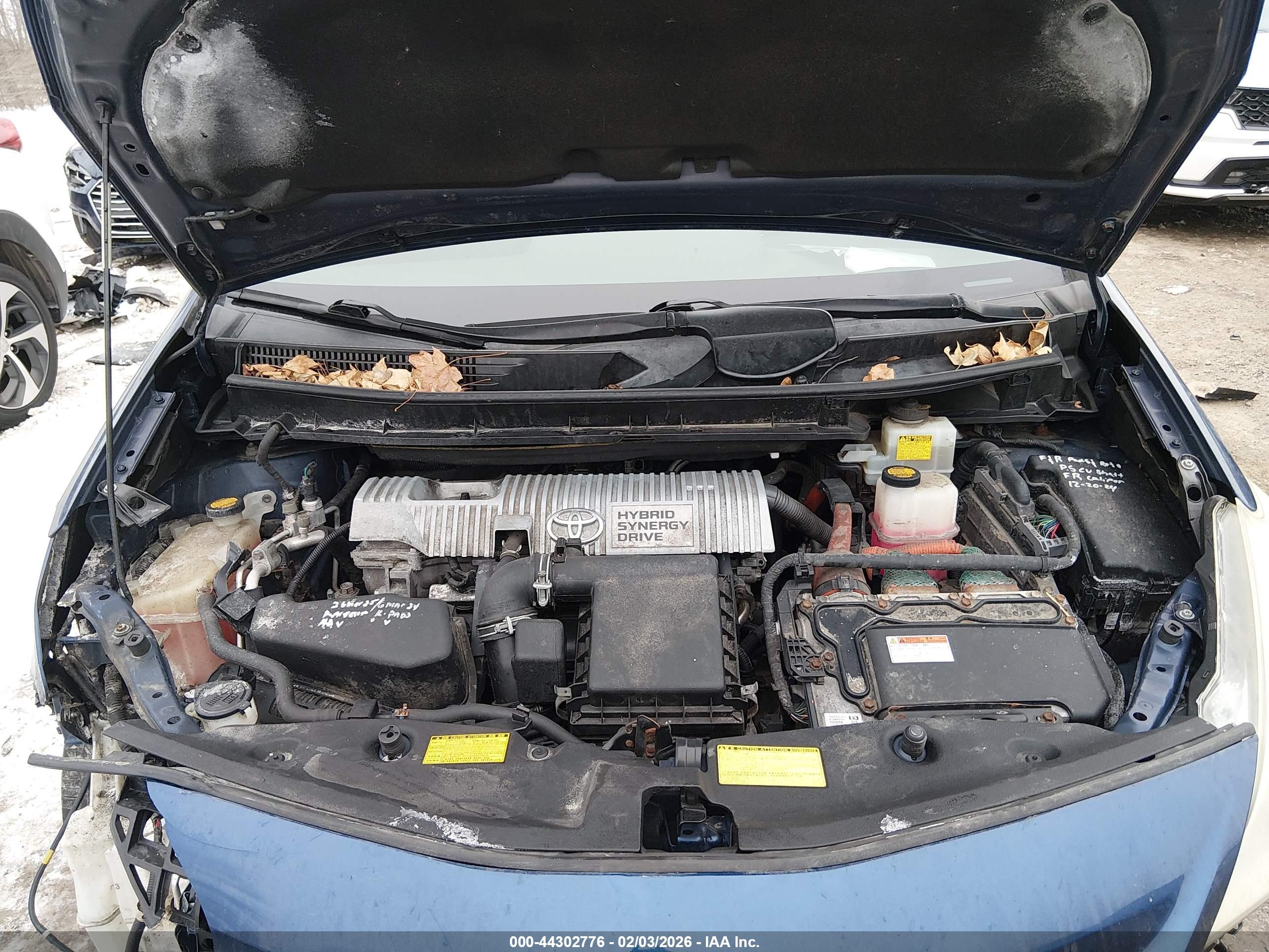 TOYOTA PRIUS image 10