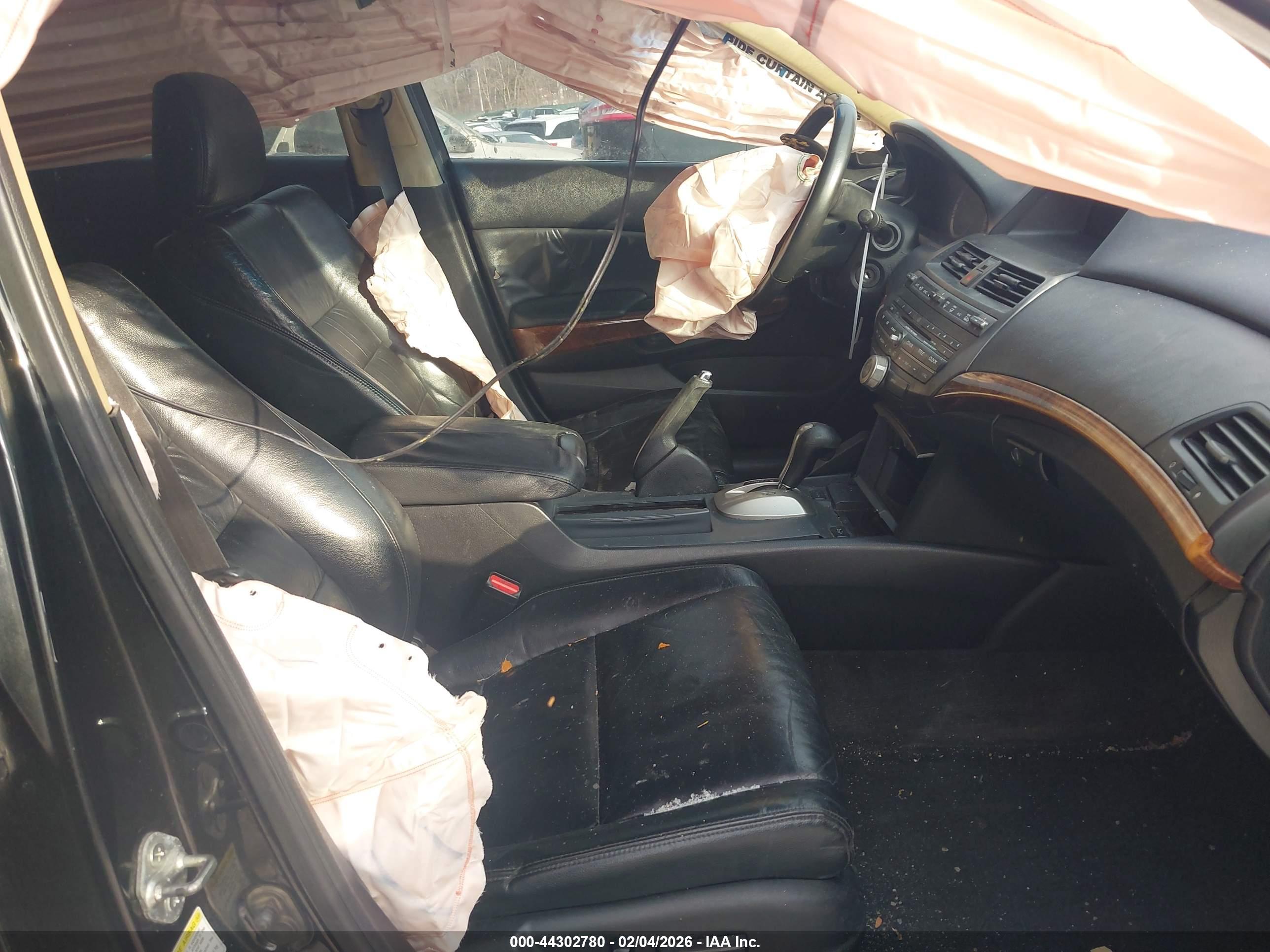 HONDA ACCORD image 5