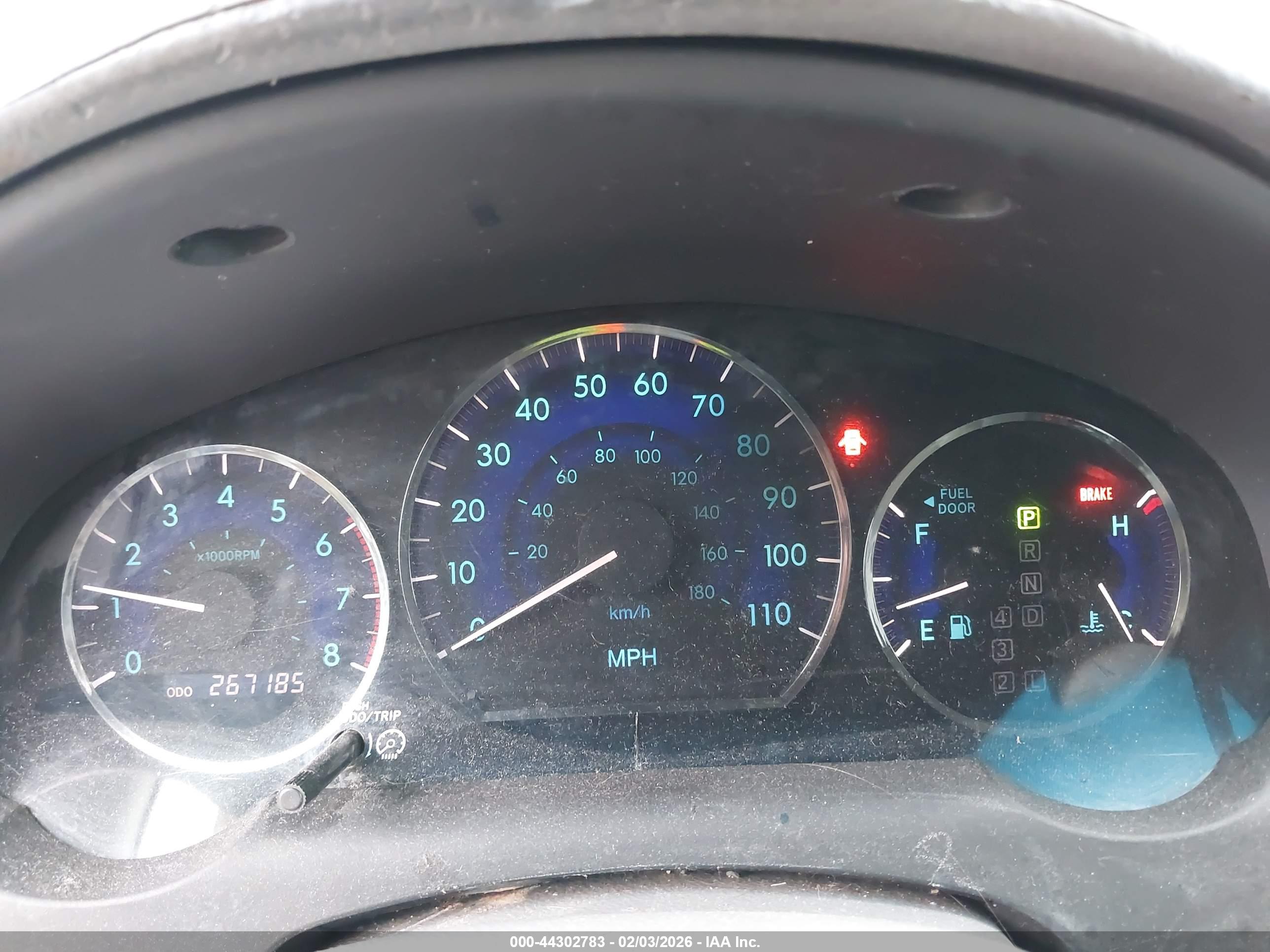TOYOTA SIENNA image 7
