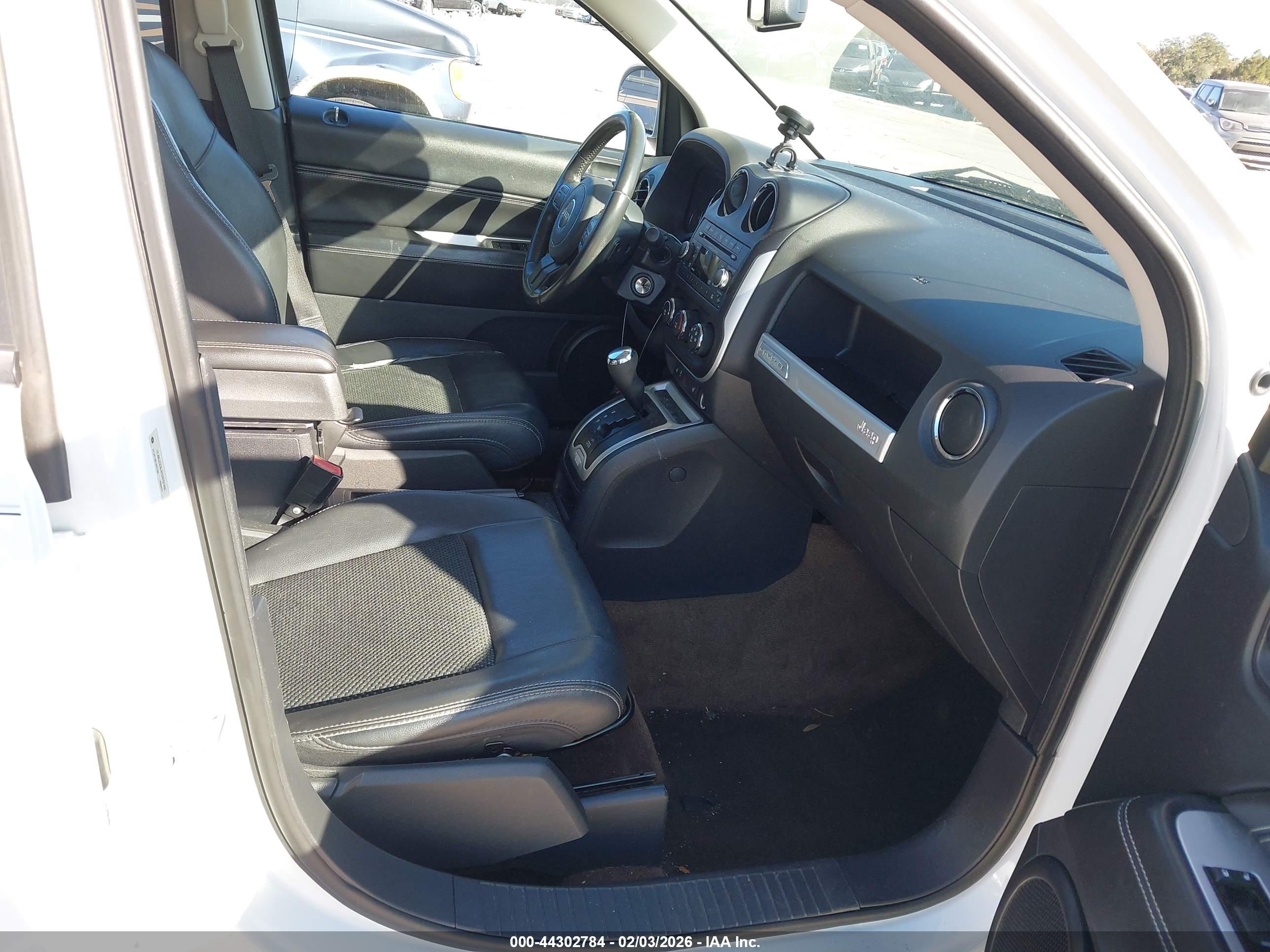 JEEP COMPASS image 5